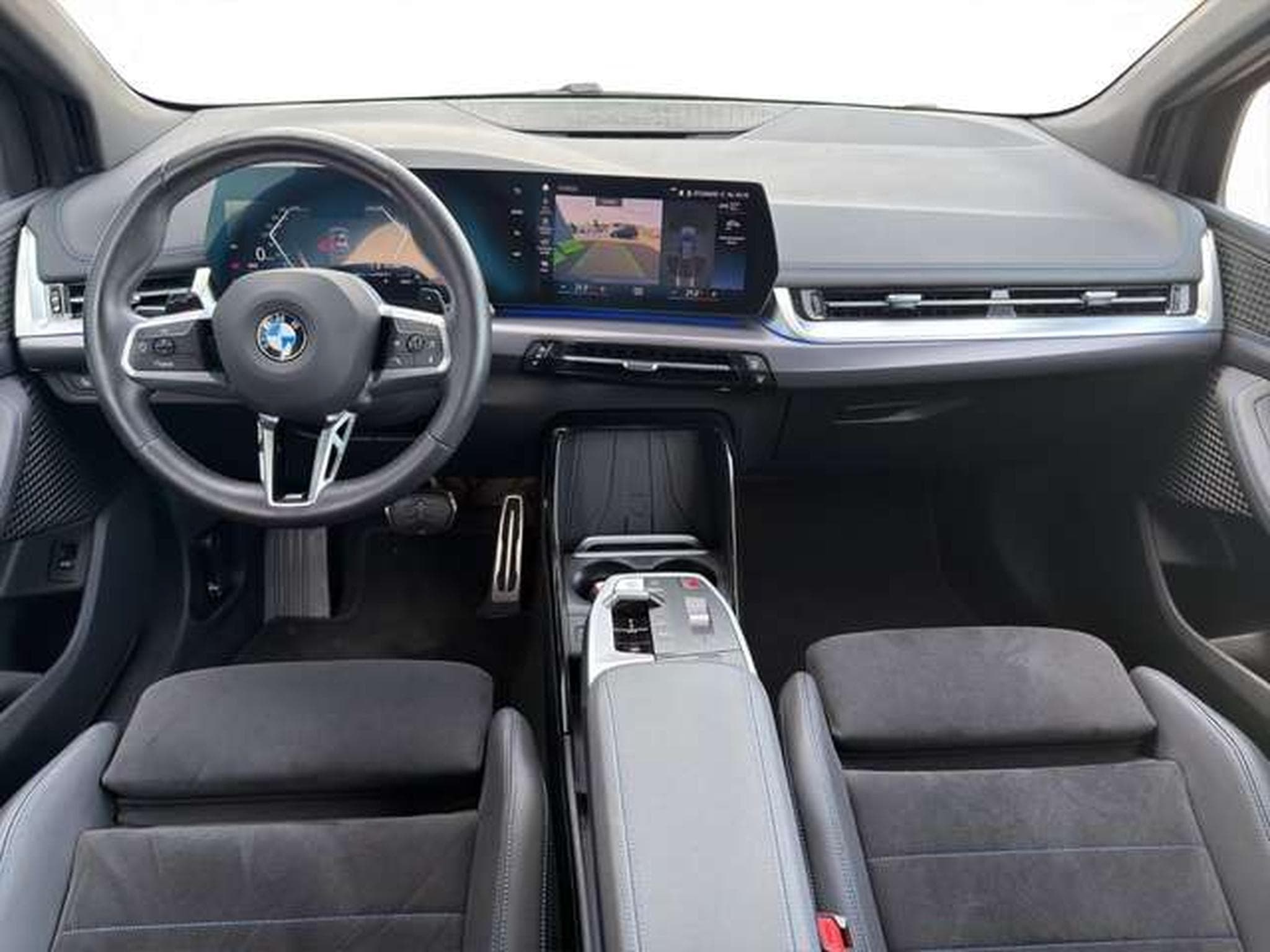 BMW 220 Active Tourer 220 i M Sport/Premium/AHK/19" Alu (2023) - Photo 13