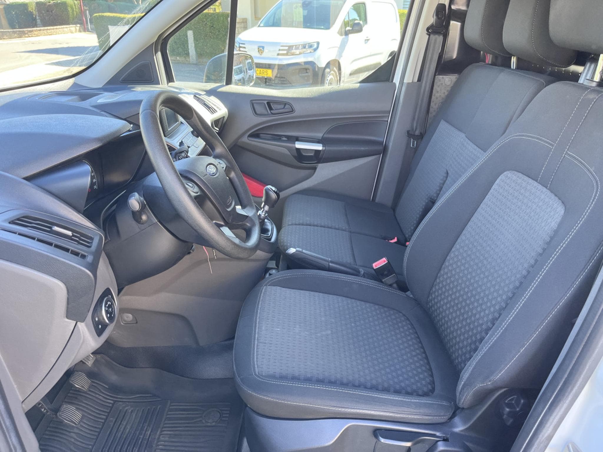 Ford Transit Transit Connect 1.5Tdci 100cv 3 places (2021) - Foto 9