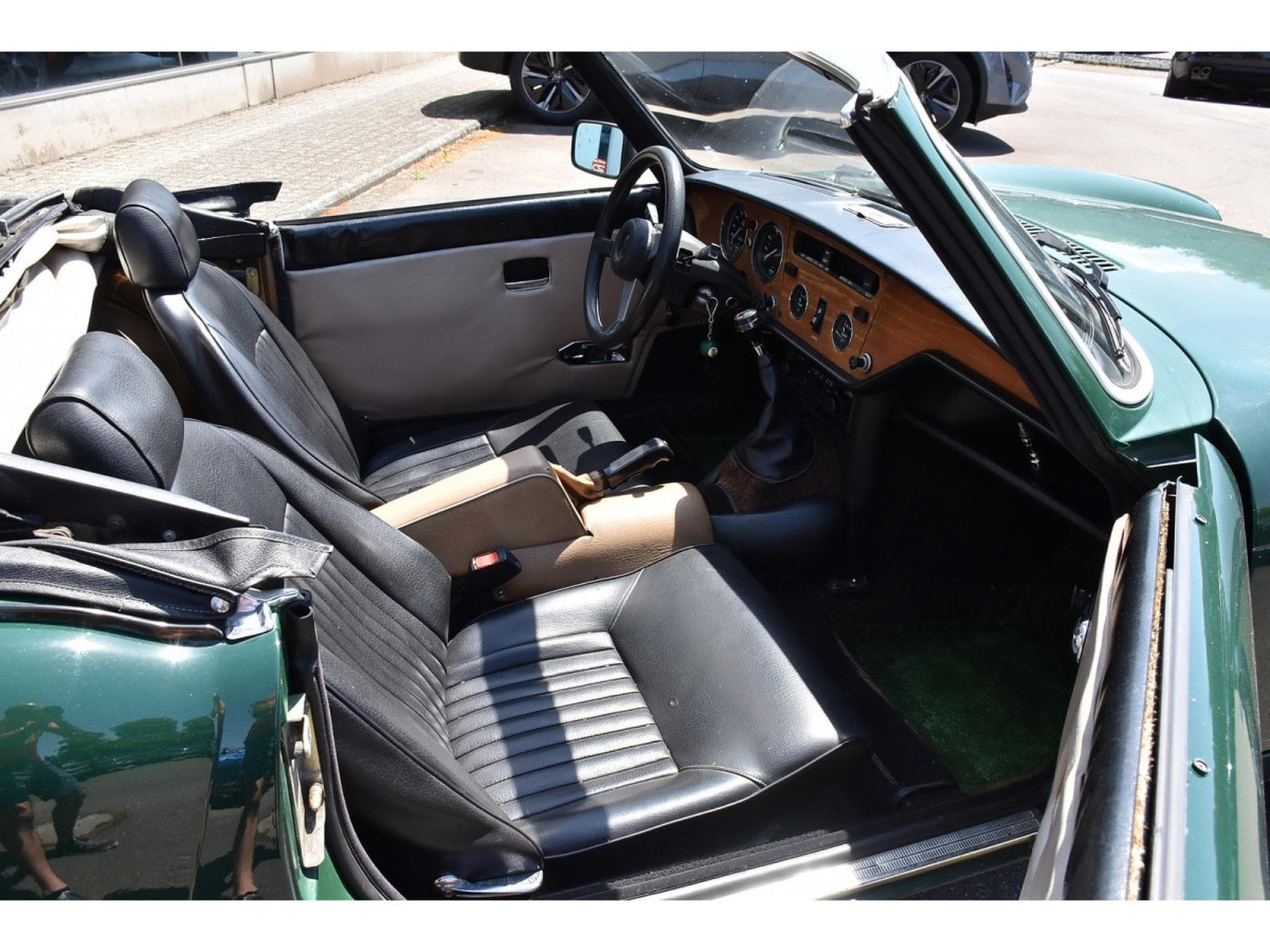 Triumph Spitfire 1500 (1977) - Photo 8