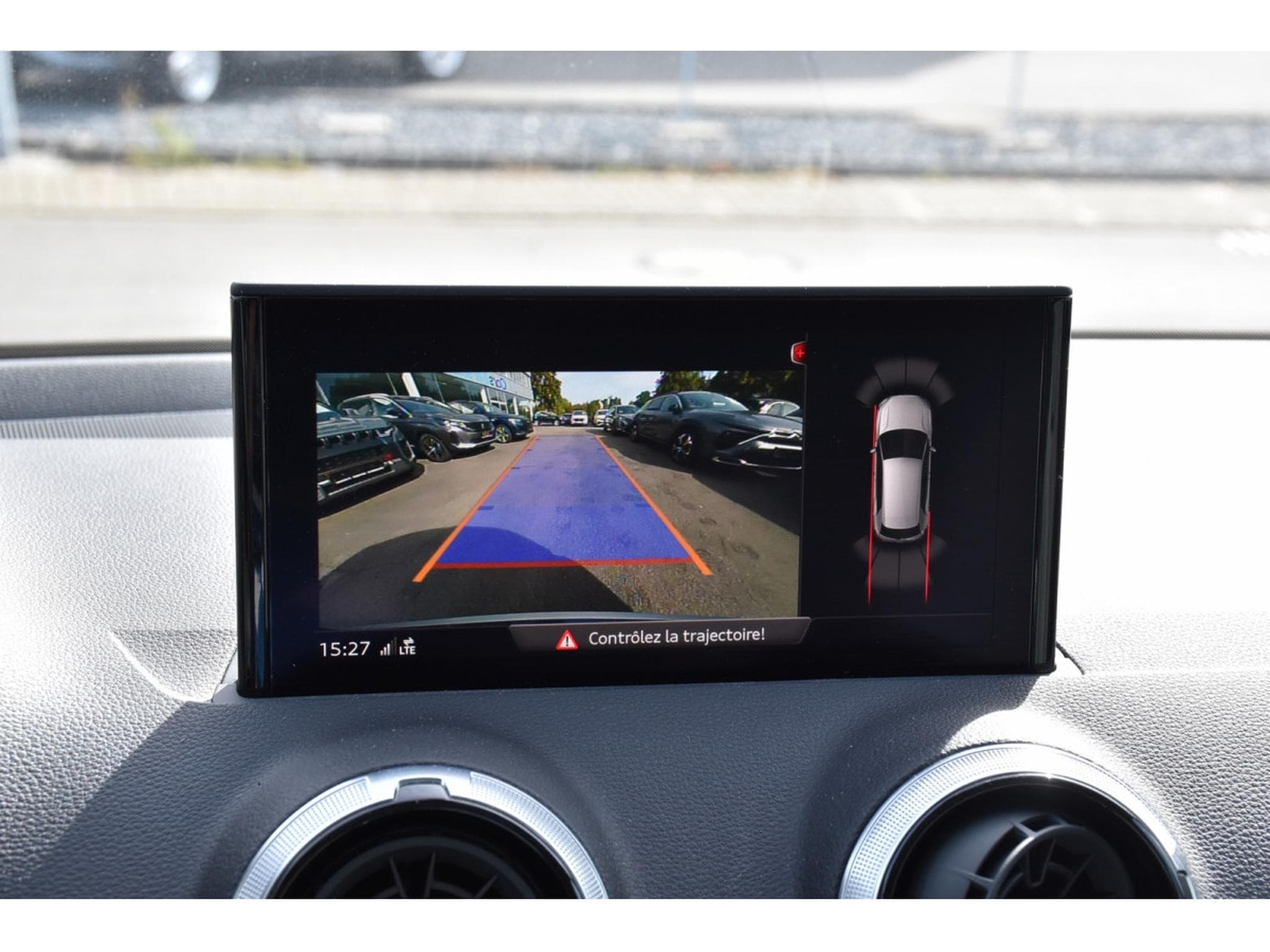 Audi Q2 35 TFSI S-Line S-Tronic TO CUIR GPS REGUL CAM 1° MAIN (2022) - Photo 16
