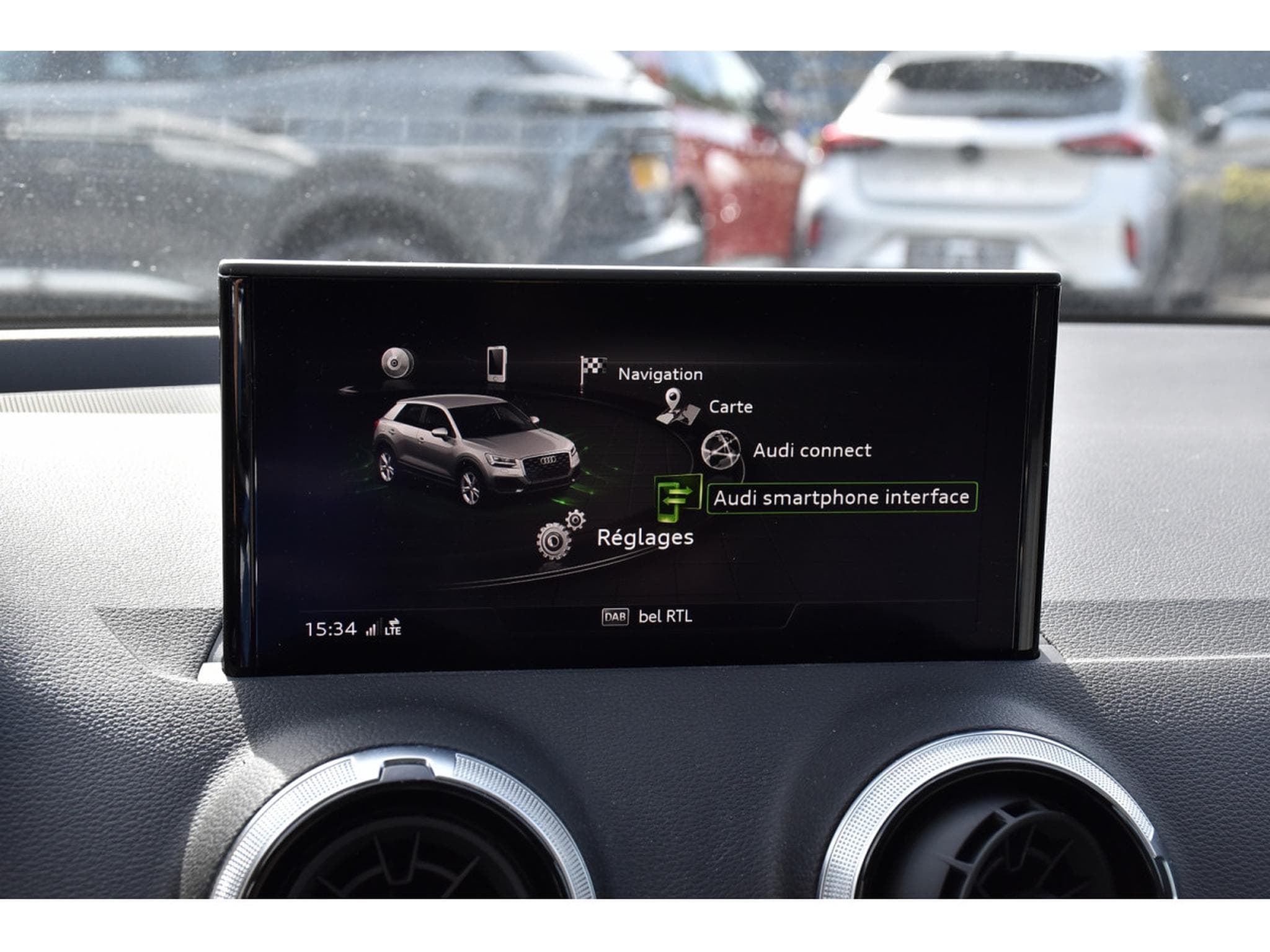 Audi Q2 35 TFSI S-Line S-Tronic TO CUIR GPS REGUL CAM 1° MAIN (2022) - Photo 14