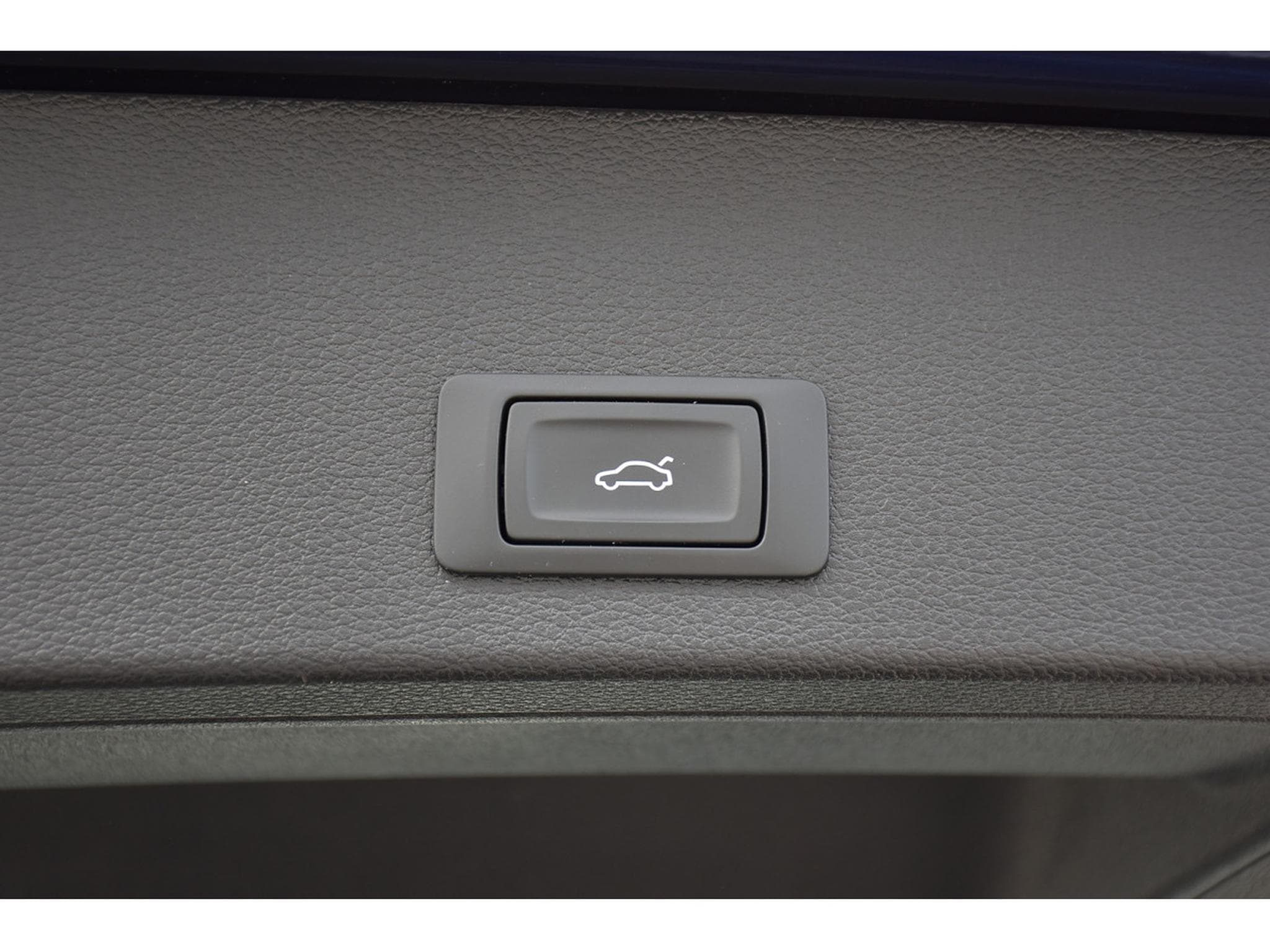 Audi Q2 35 TFSI S-Line S-Tronic TO CUIR GPS REGUL CAM 1° MAIN (2022) - Photo 22
