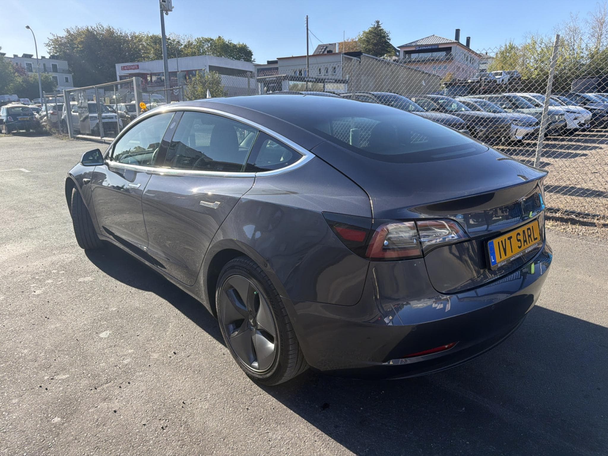 Tesla Model 3 239 KW - 325 CV STANDARD PLUS (2019) - Photo 4