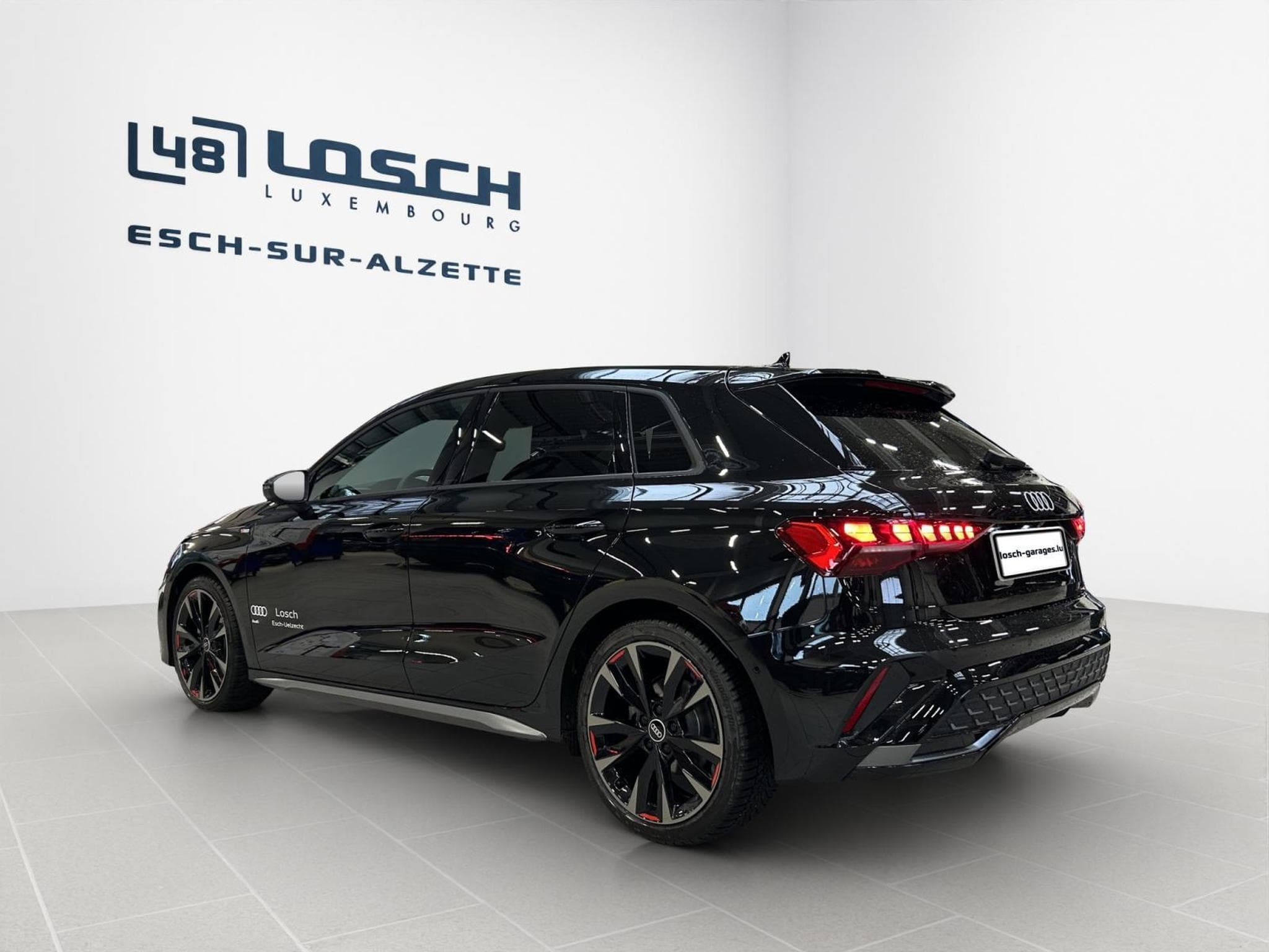 Audi A3 S line (2025) - Photo 6