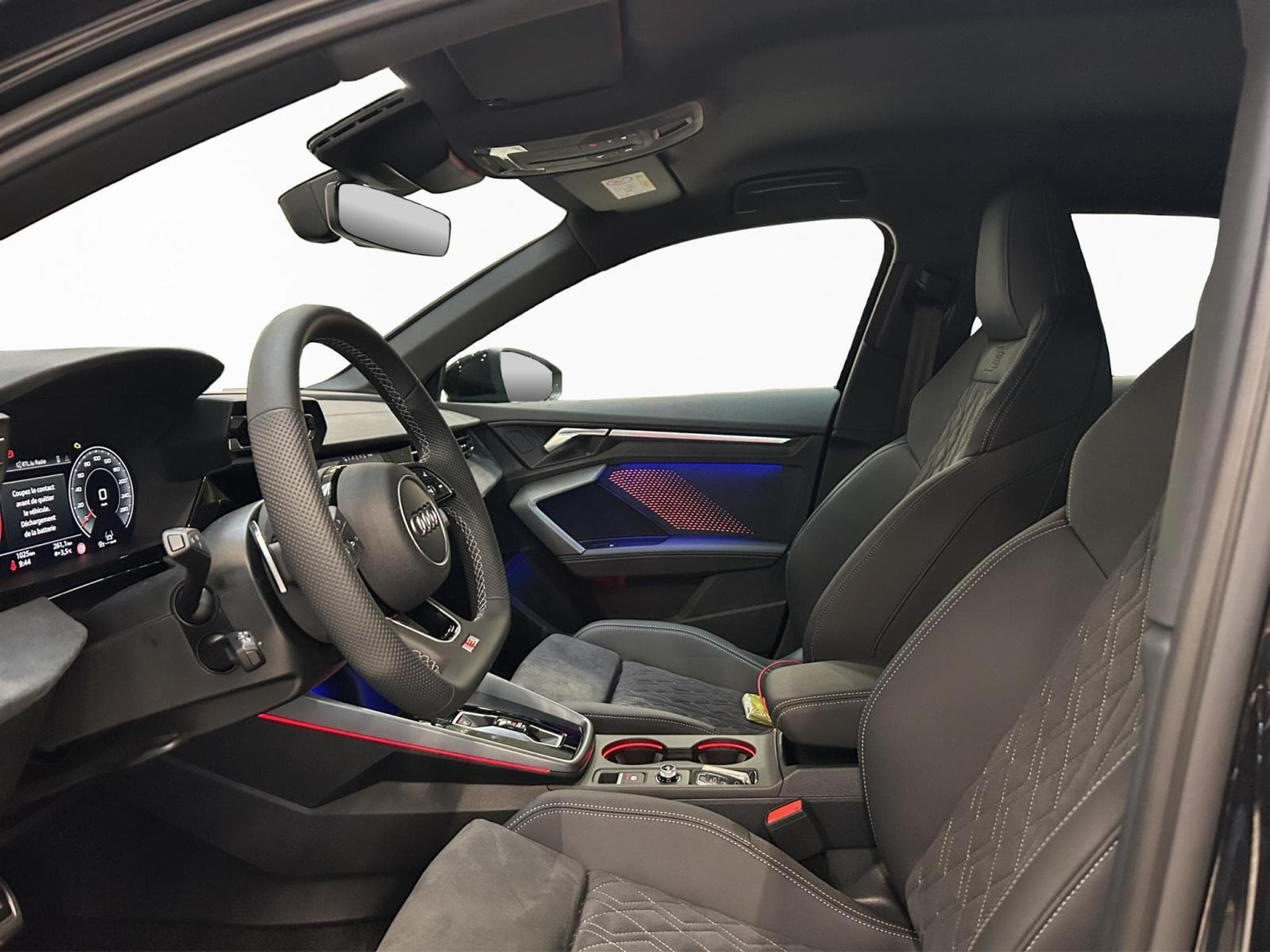 Audi A3 S line (2025) - Photo 9