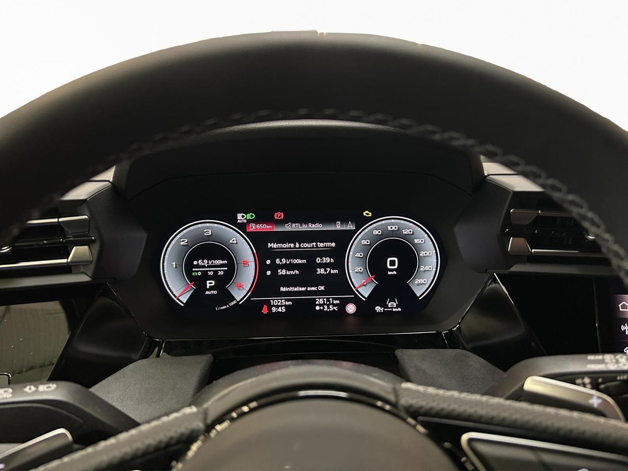 Audi A3 S line (2025) - Photo 11