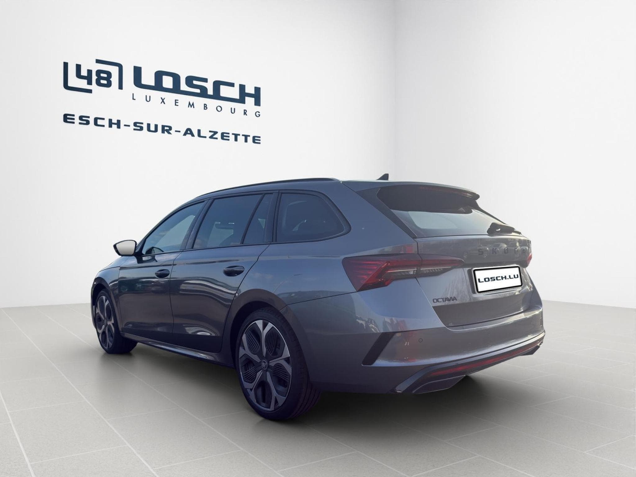 Skoda Octavia RS (2026) - Photo 4