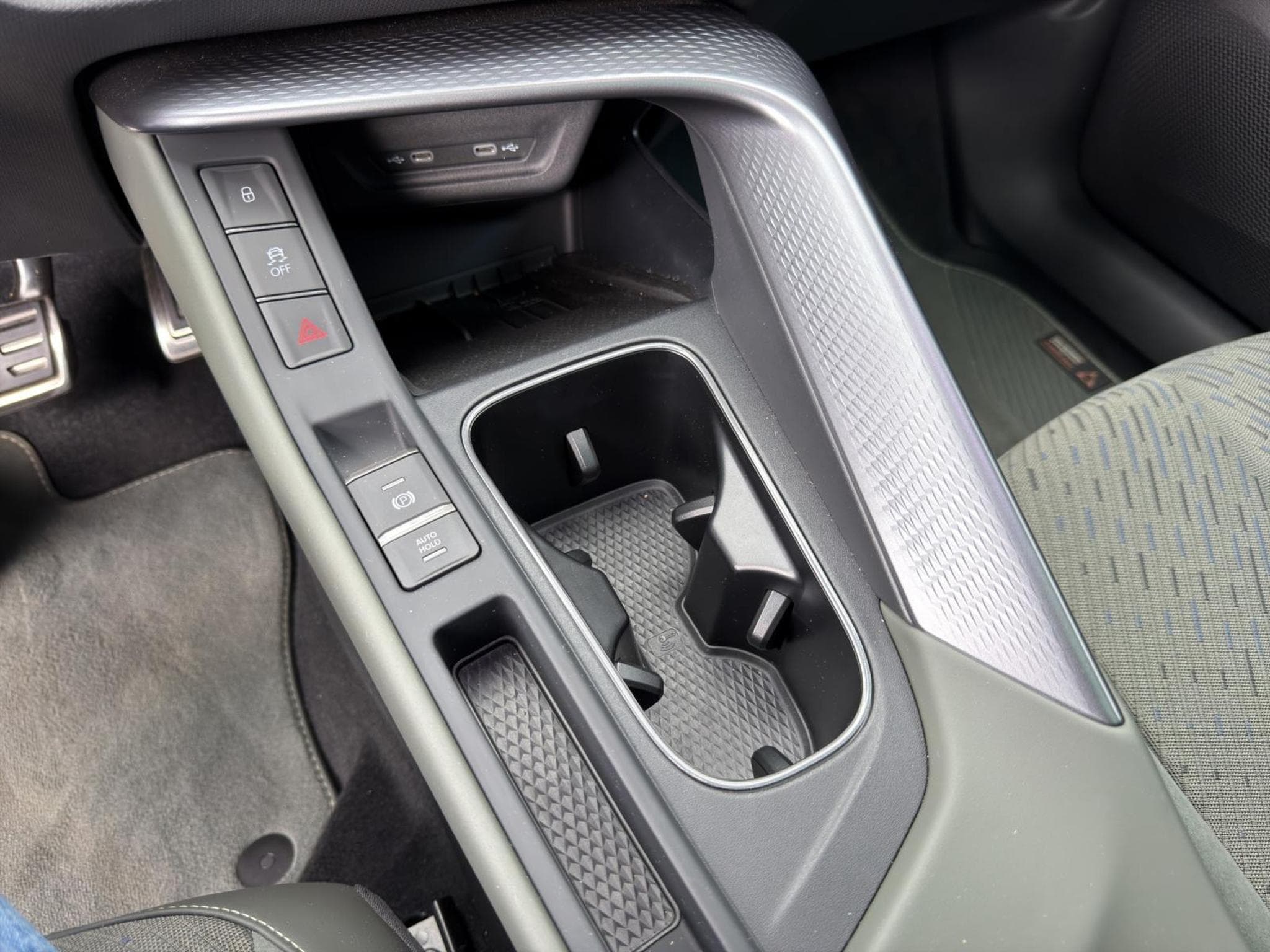 Cupra Terramar VZ - TRIBE EDITION (2026) - Foto 12