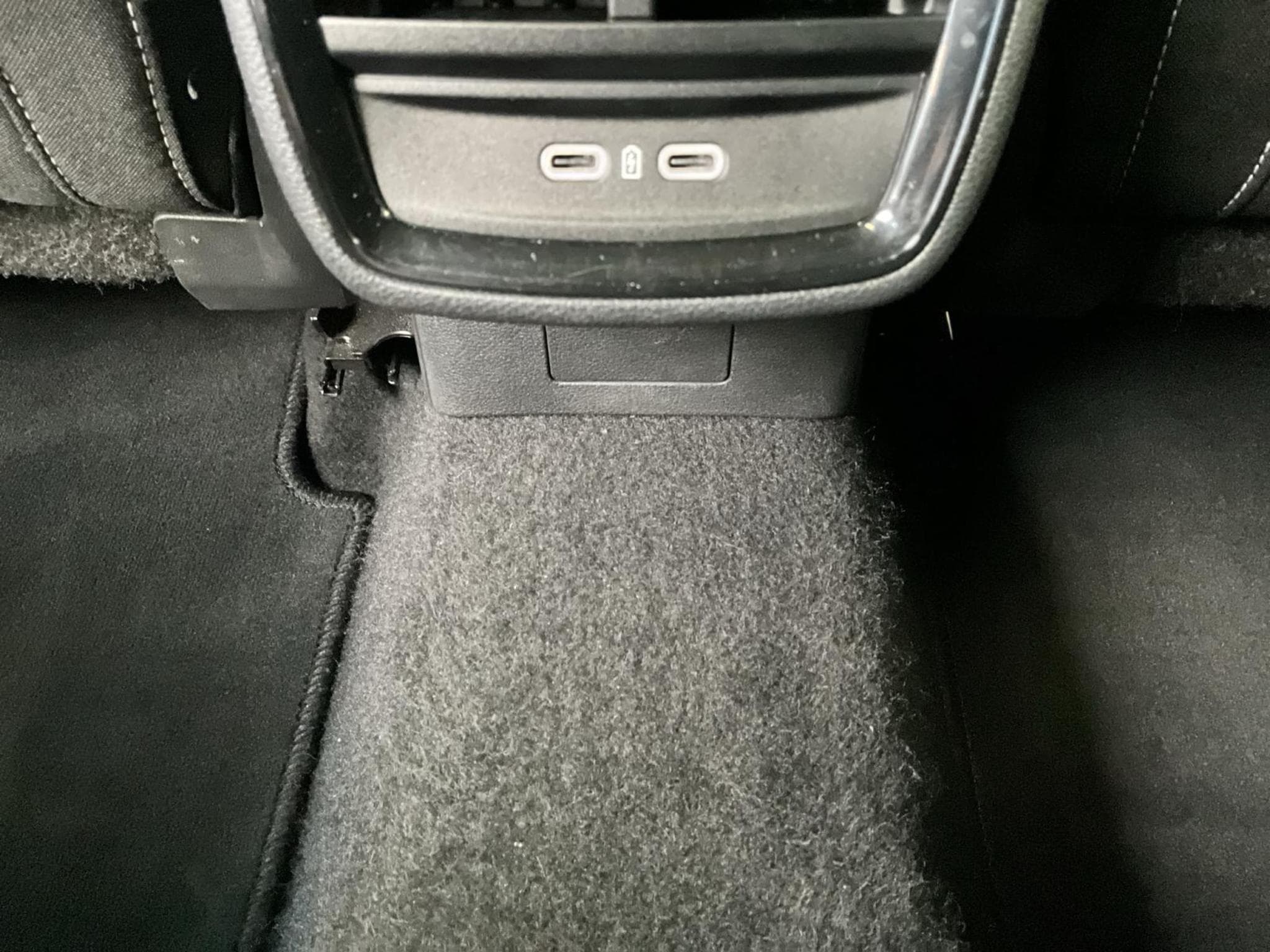 Skoda Kamiq Monte-Carlo+DSG+Pano+LED (2025) - Foto 21