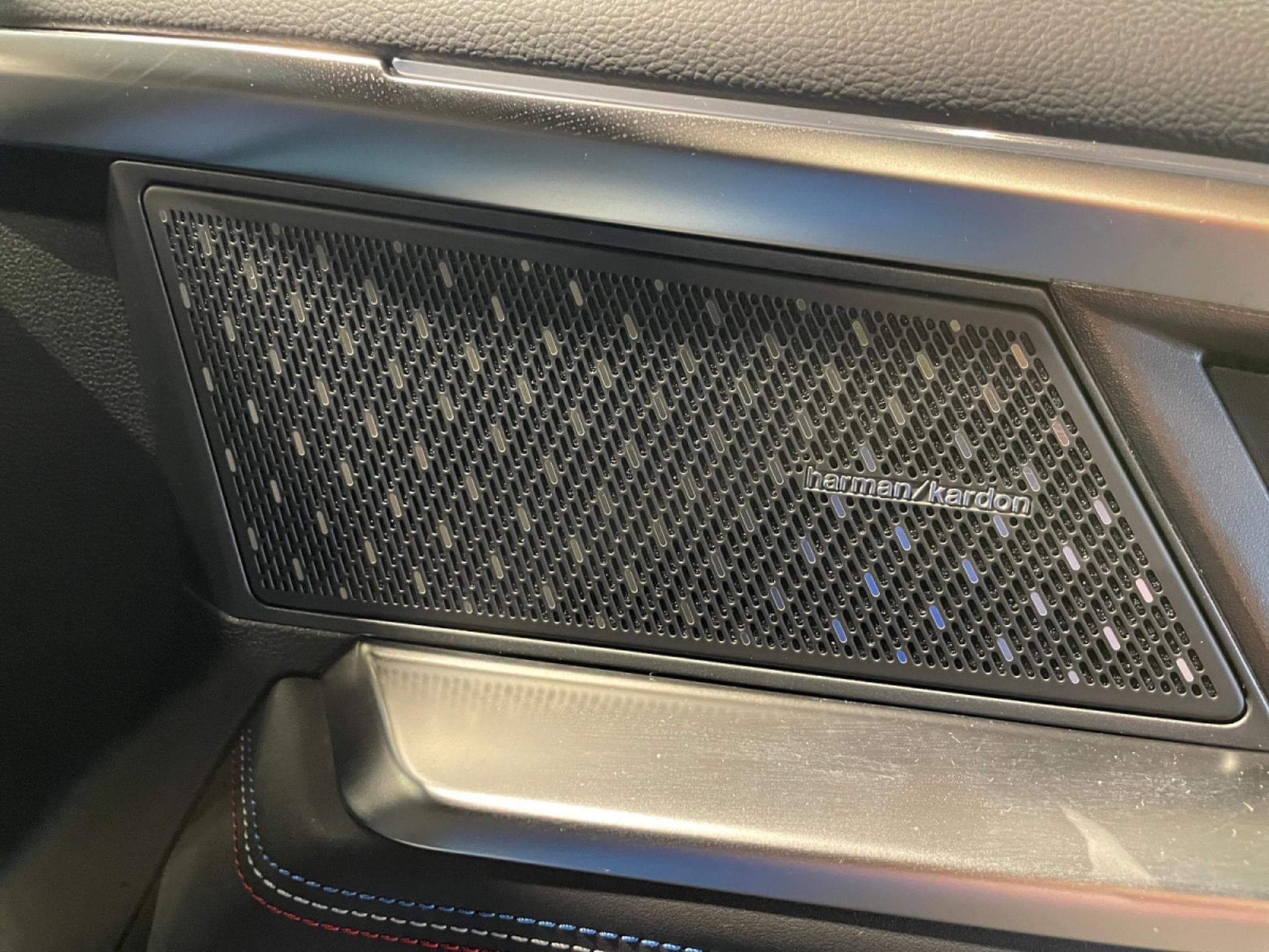 Renault Rafale 1.2 E-Tech Esprit Alpine E-Tech 4x4 plug-in hybrid 300 hp (2026) - Photo 8