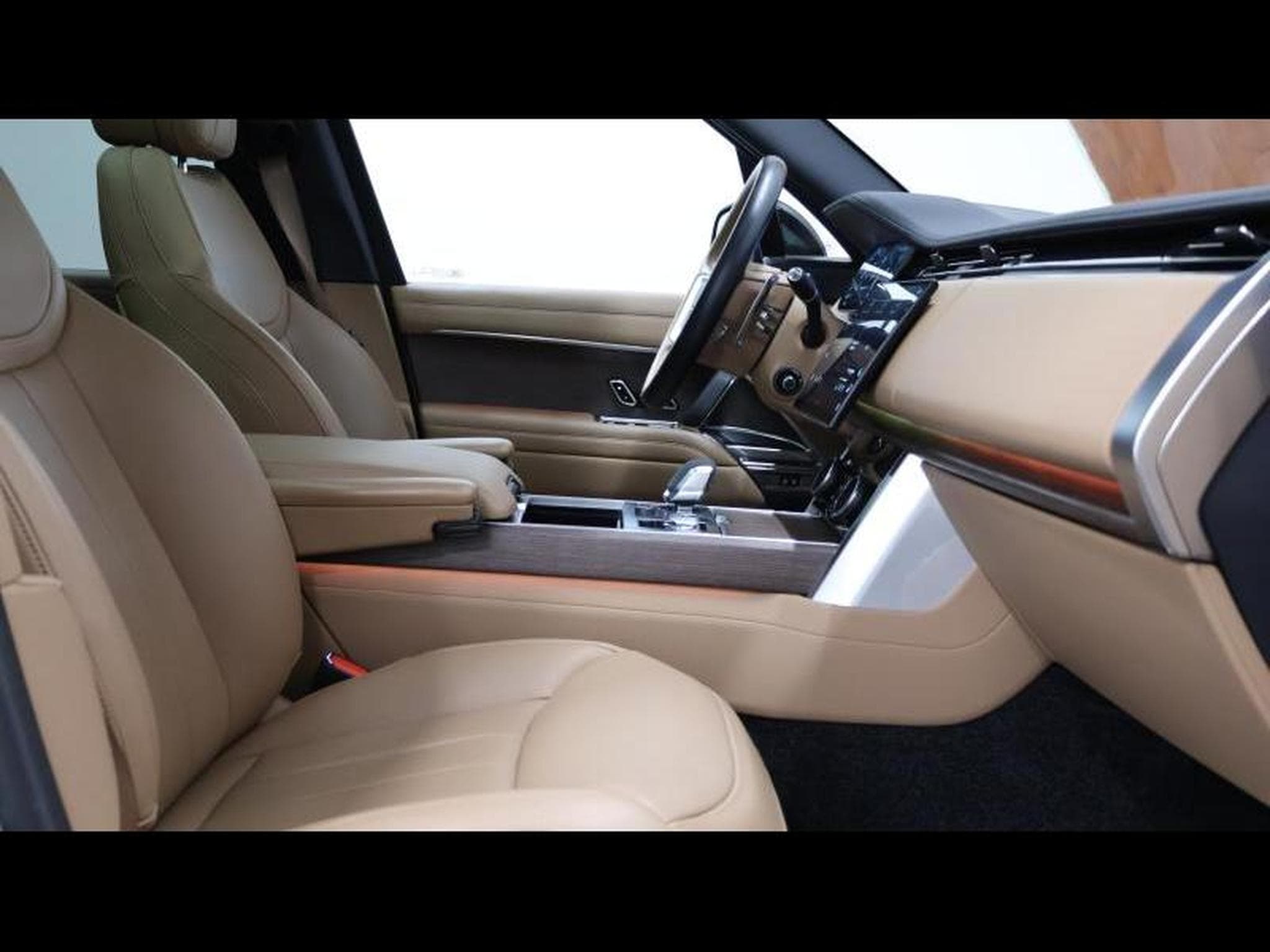 Land-Rover Range Rover HSE P530 Auto (2022) - Photo 12