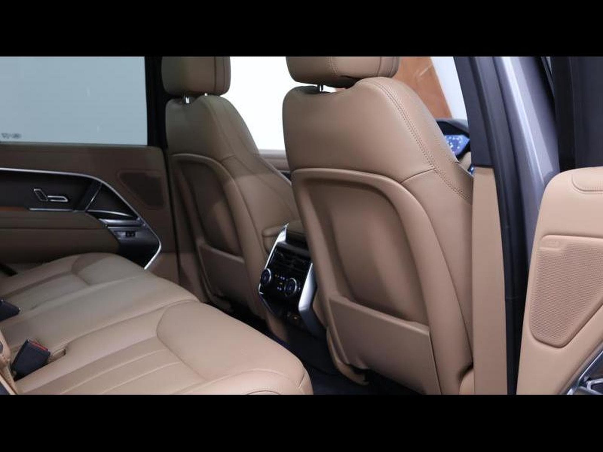 Land-Rover Range Rover HSE P530 Auto (2022) - Photo 14