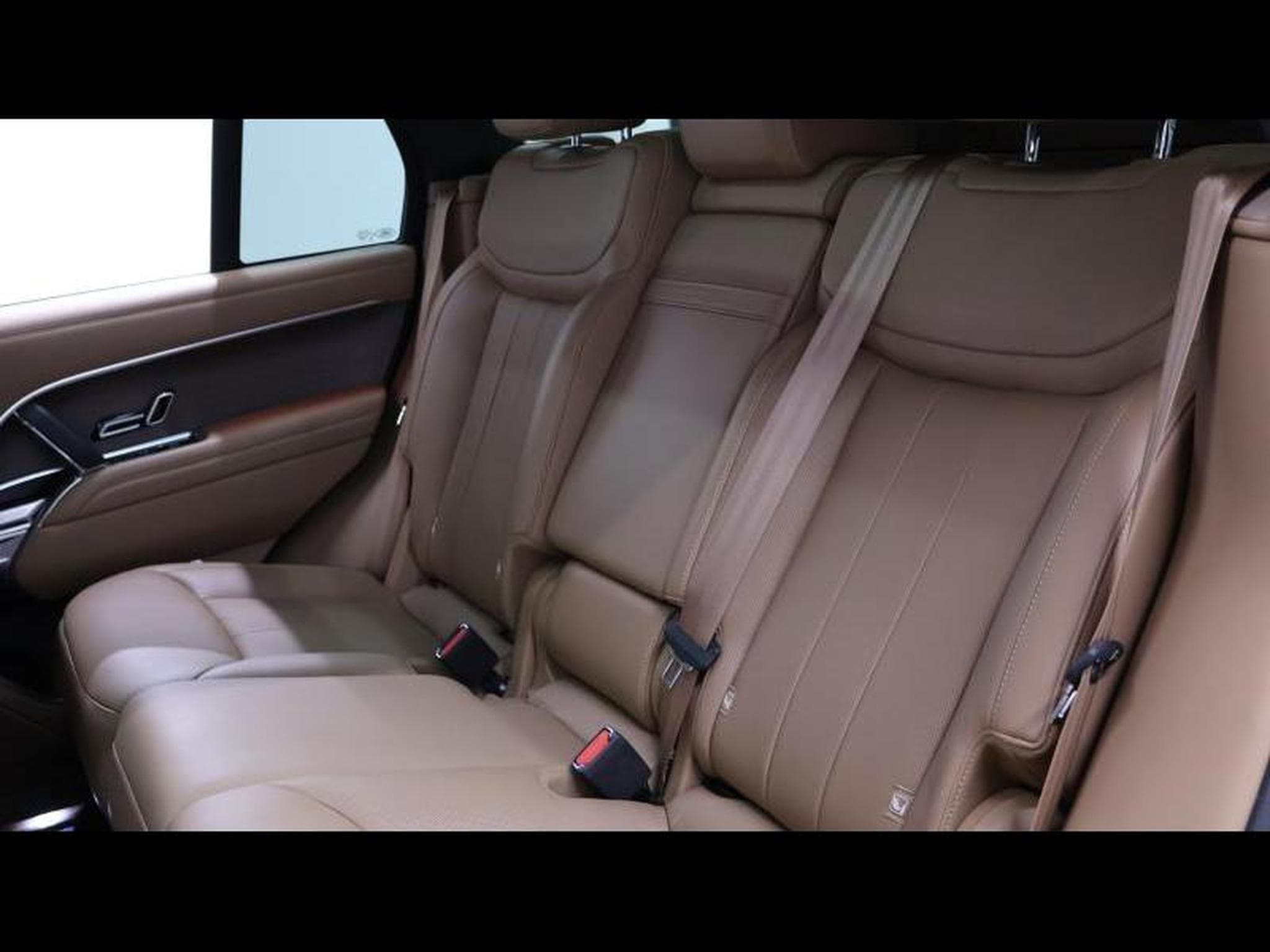 Land-Rover Range Rover HSE P530 Auto (2022) - Photo 19