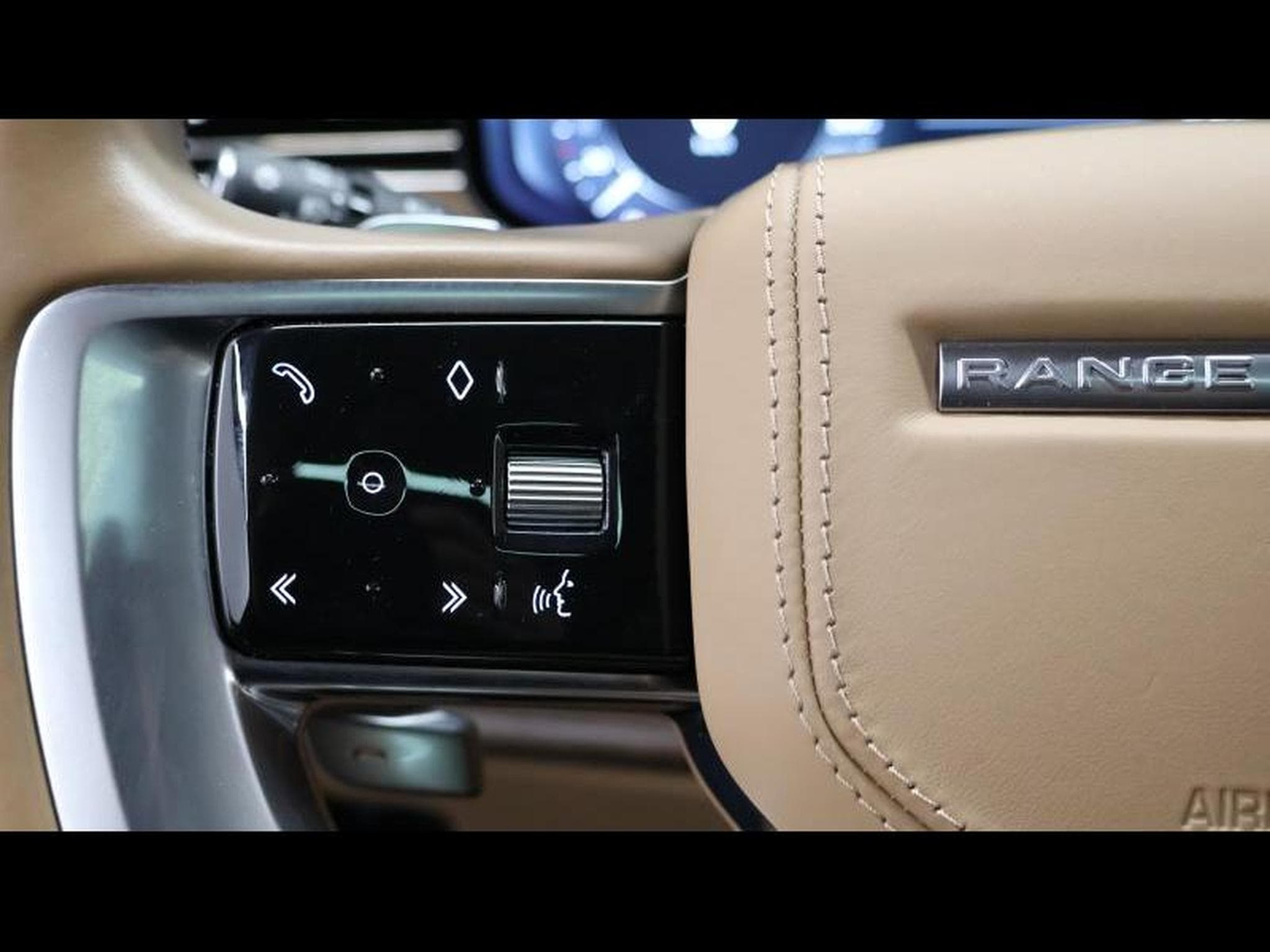 Land-Rover Range Rover HSE P530 Auto (2022) - Photo 24