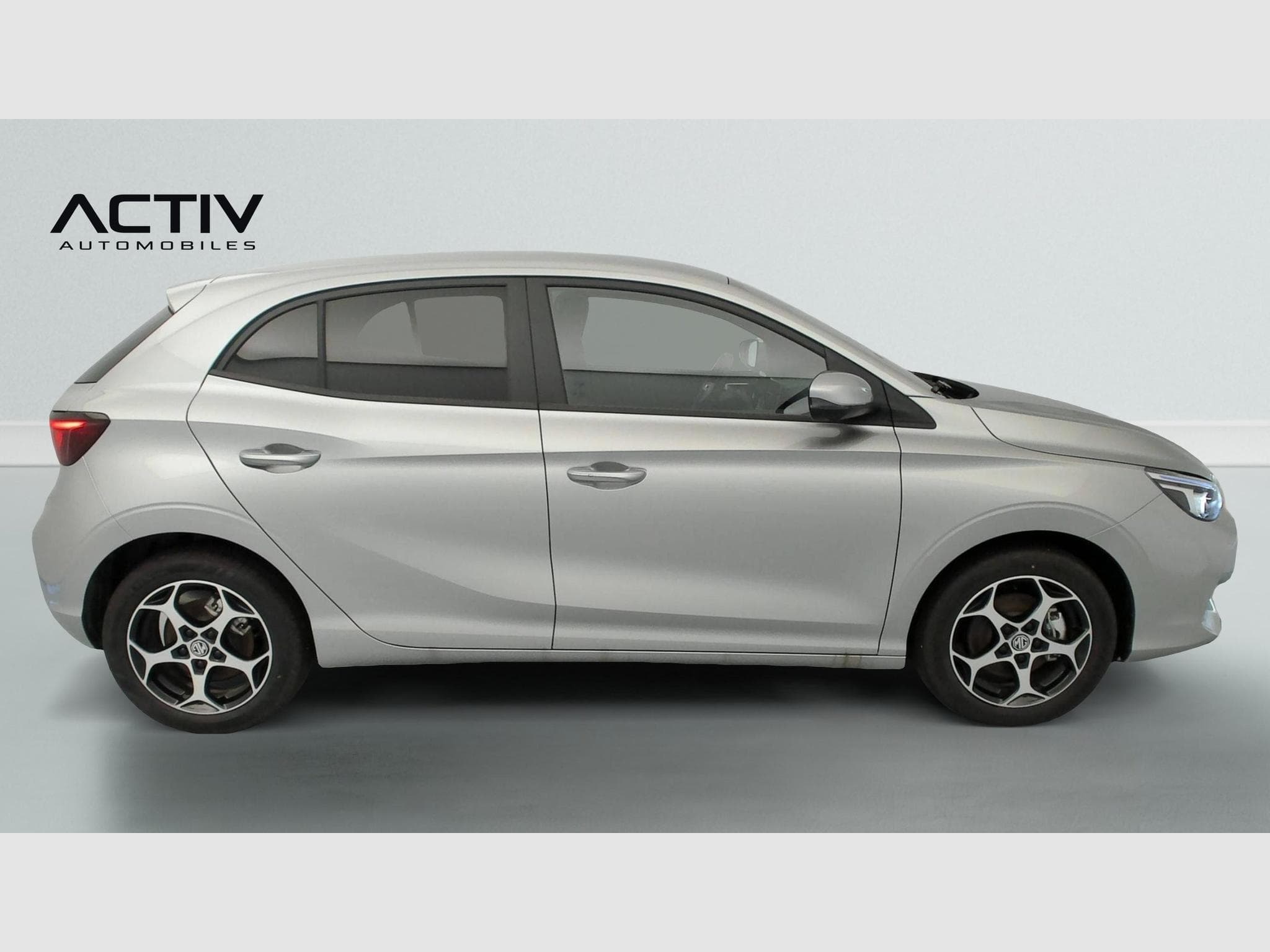 Mg MG3 1.5 L Hybrid+ 195 ch Luxury (2025) - Photo 8