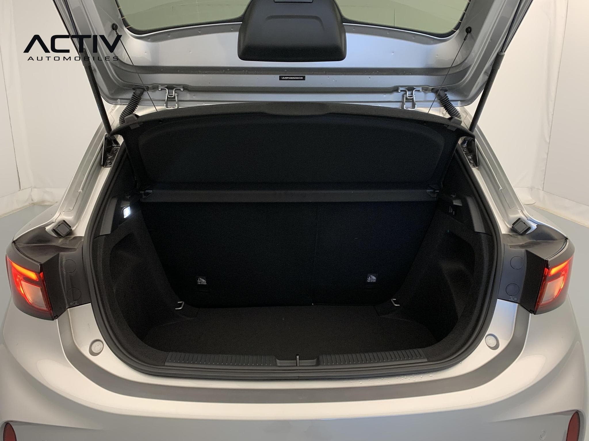 Mg MG3 1.5 L Hybrid+ 195 ch Luxury (2025) - Photo 11
