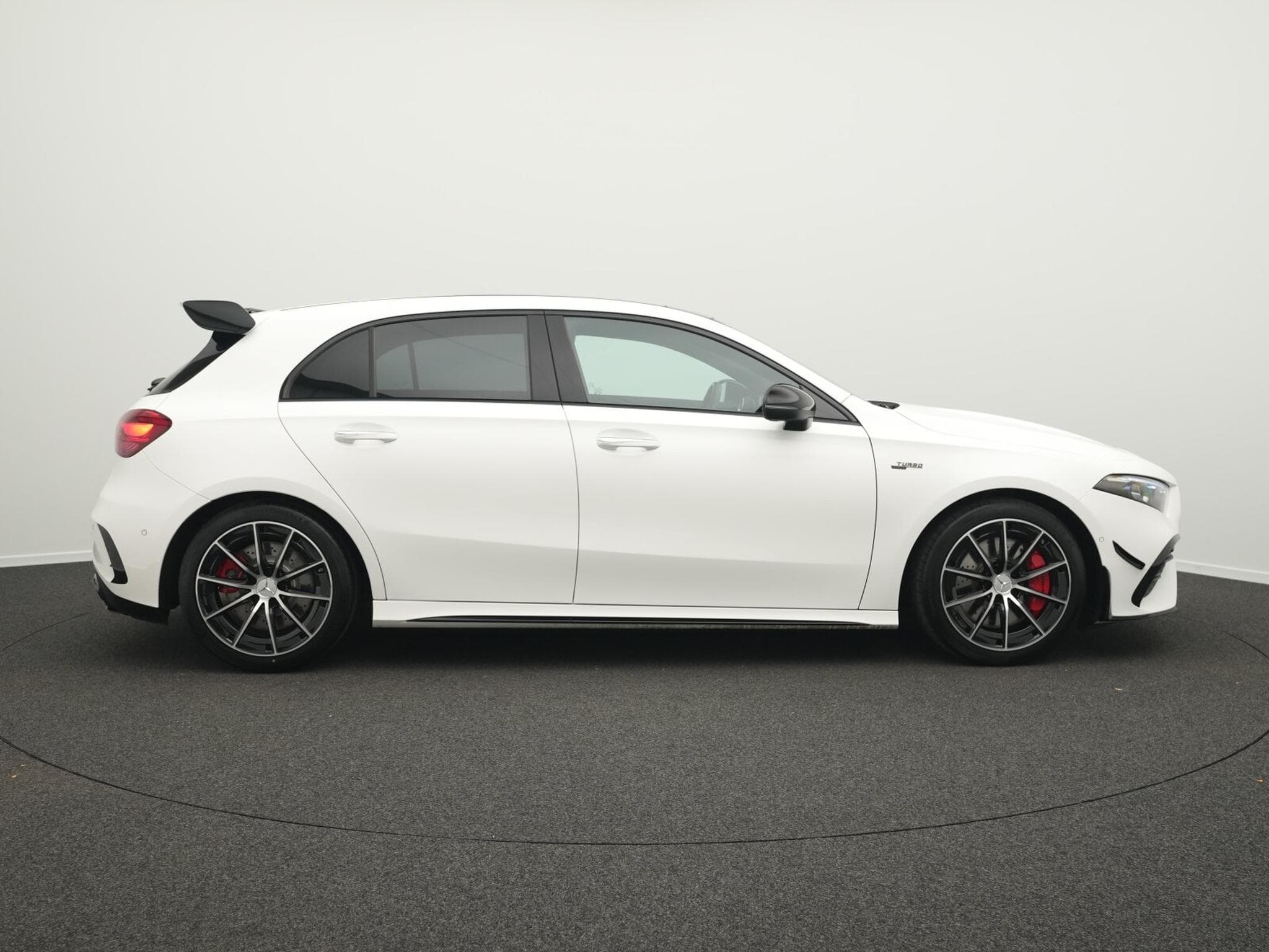 Mercedes A 35 AMG 4M Multi+Pano+Night+Totw (2025) - Foto 5