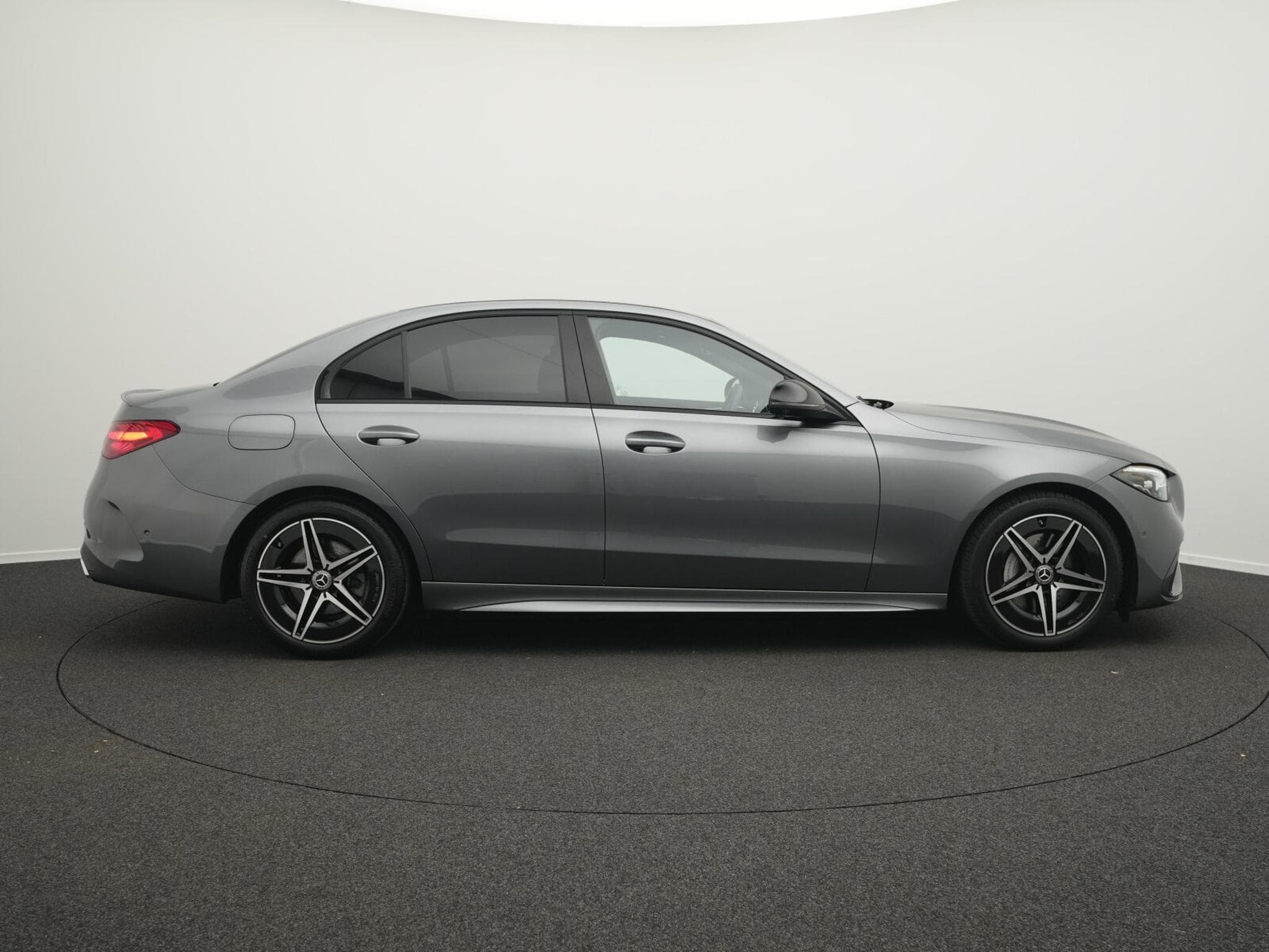 Mercedes C 180 AMG-Line Digital+360°+Night+Memo+Apple (2025) - Foto 5