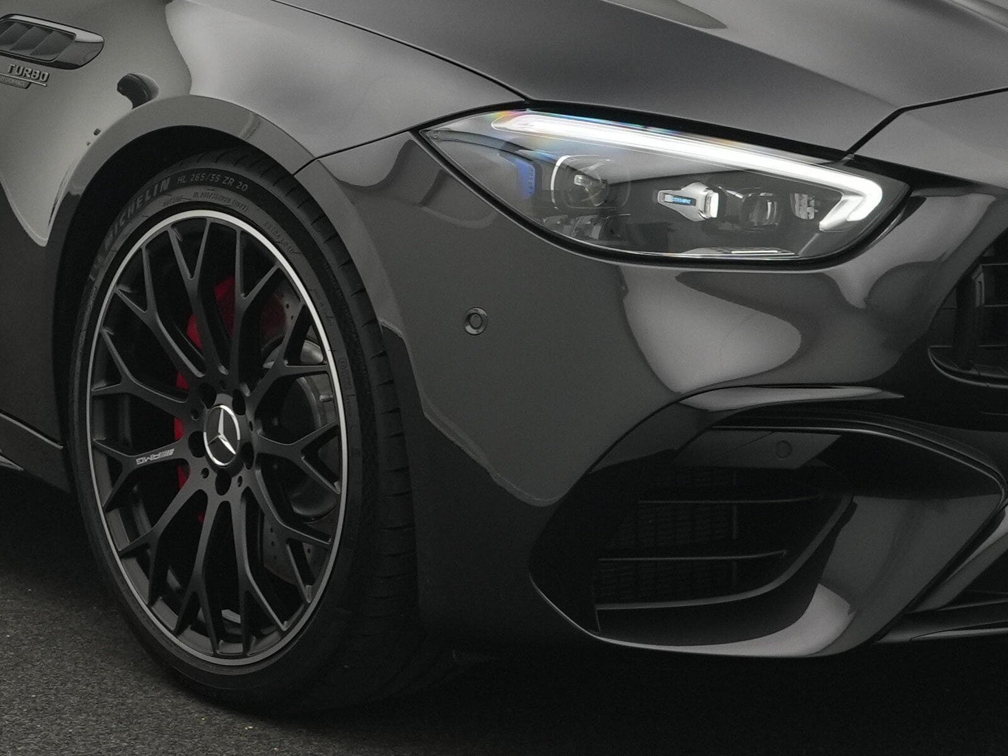 Mercedes C 63 AMG T. S E-PERF Digital+Pano+AHK+Night+Burm (2026) - Foto 9