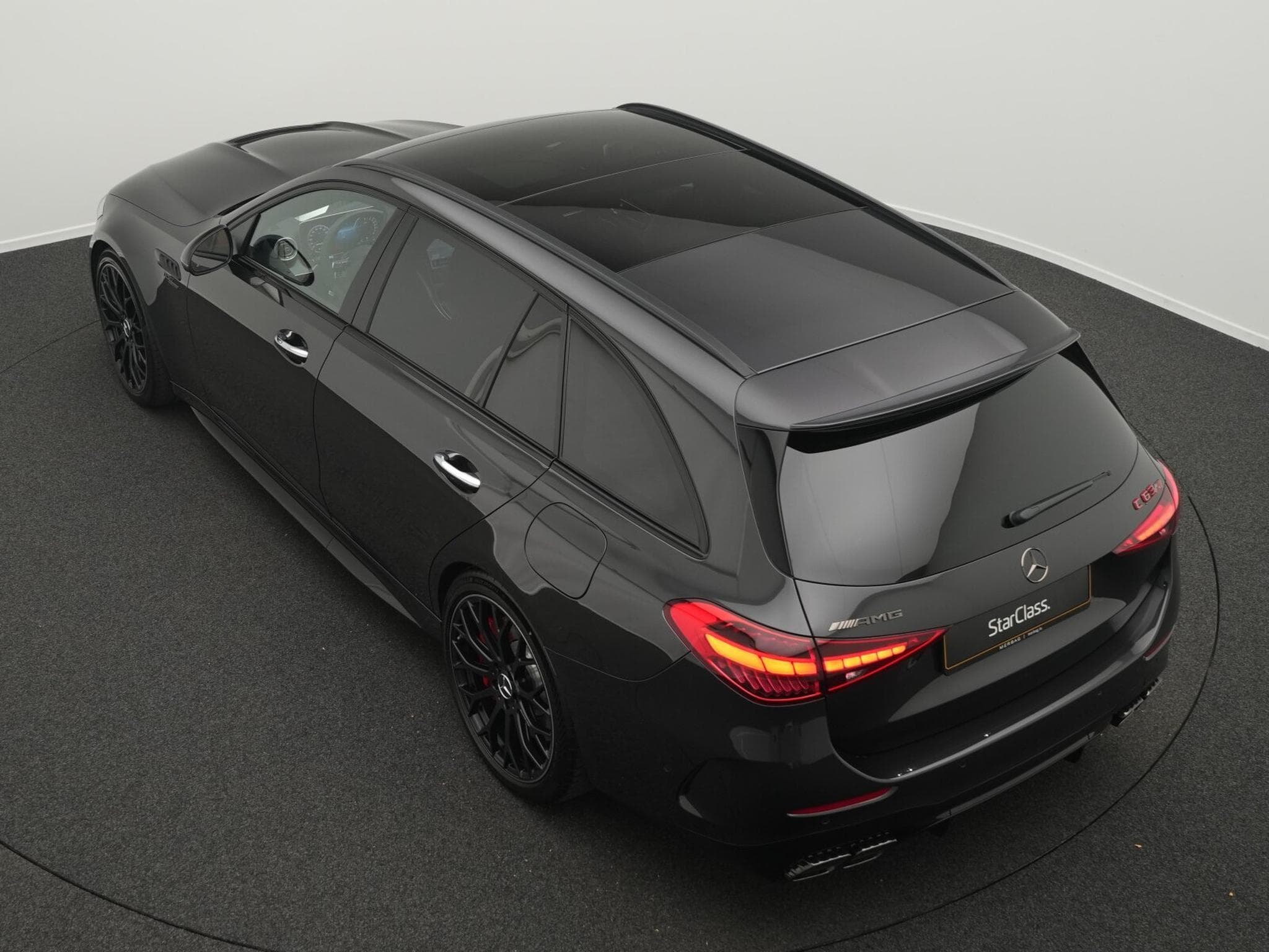 Mercedes C 63 AMG T. S E-PERF Digital+Pano+AHK+Night+Burm (2026) - Foto 13