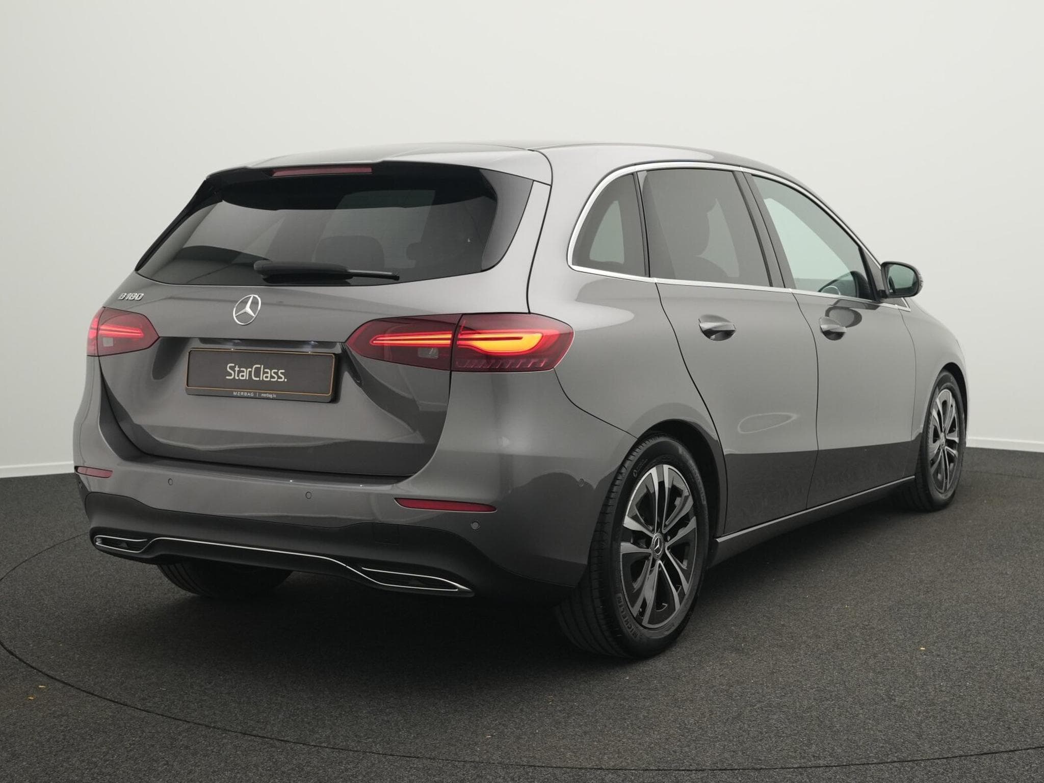 Mercedes B 180 Progressive LED+Kamera+MBUX (2024) - Foto 3