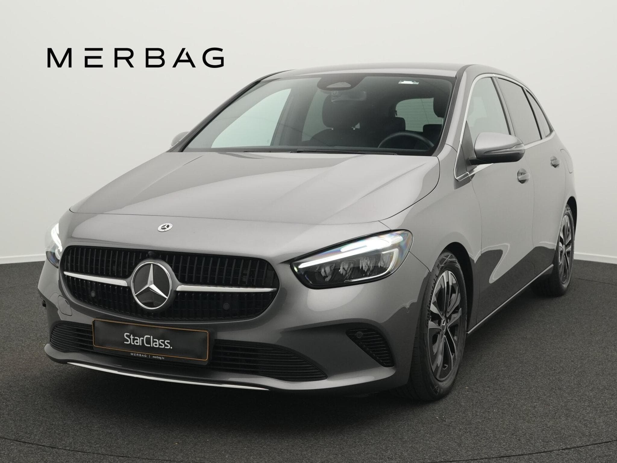 Mercedes B 180 Progressive LED+Kamera+MBUX (2024) - Foto 1