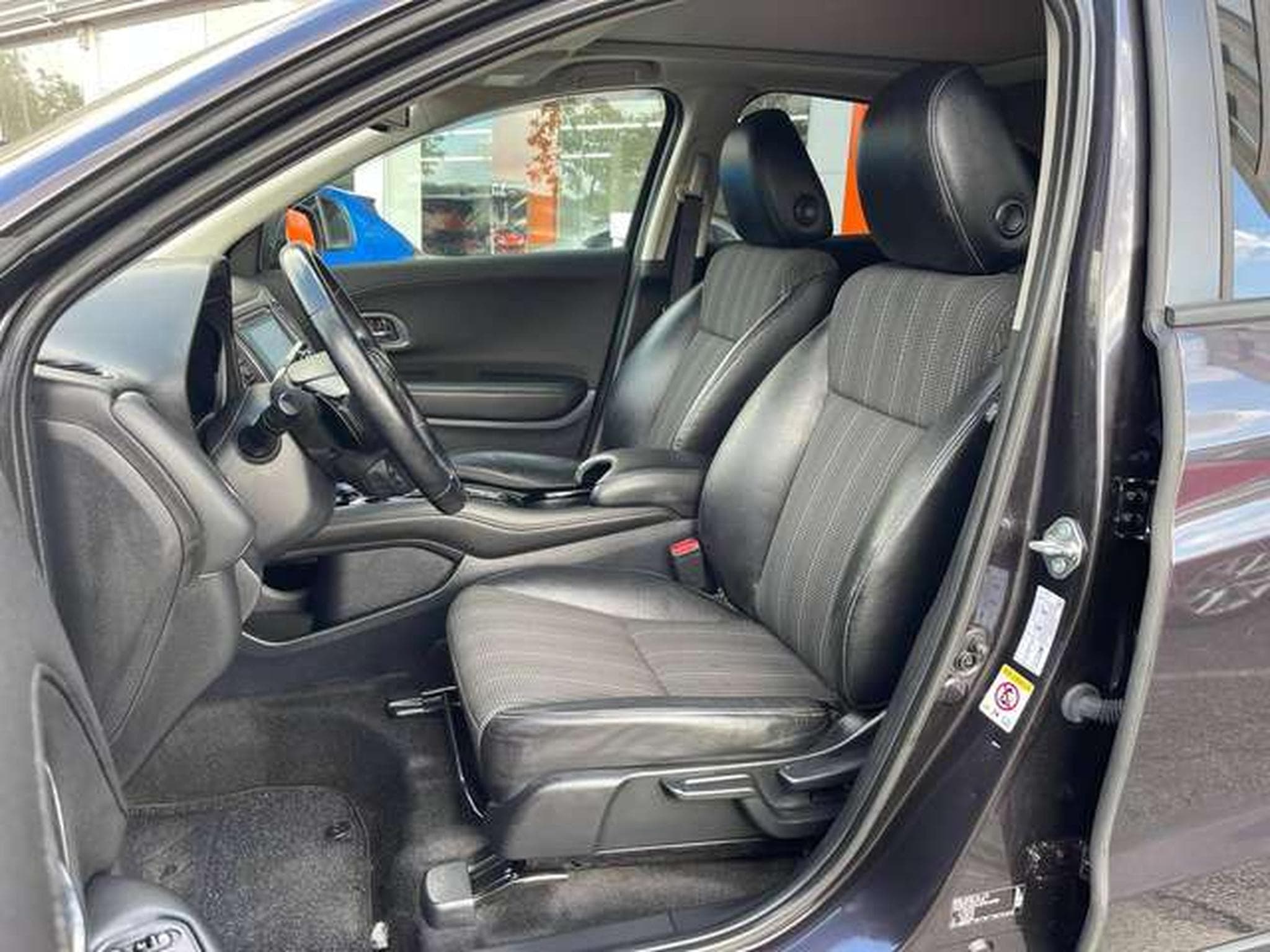 Honda HR-V HR-V 1.5 i-VTEC CVT Executive - JUSQU'A 36 MOIS DE GARANTIE (2018) - Photo 9