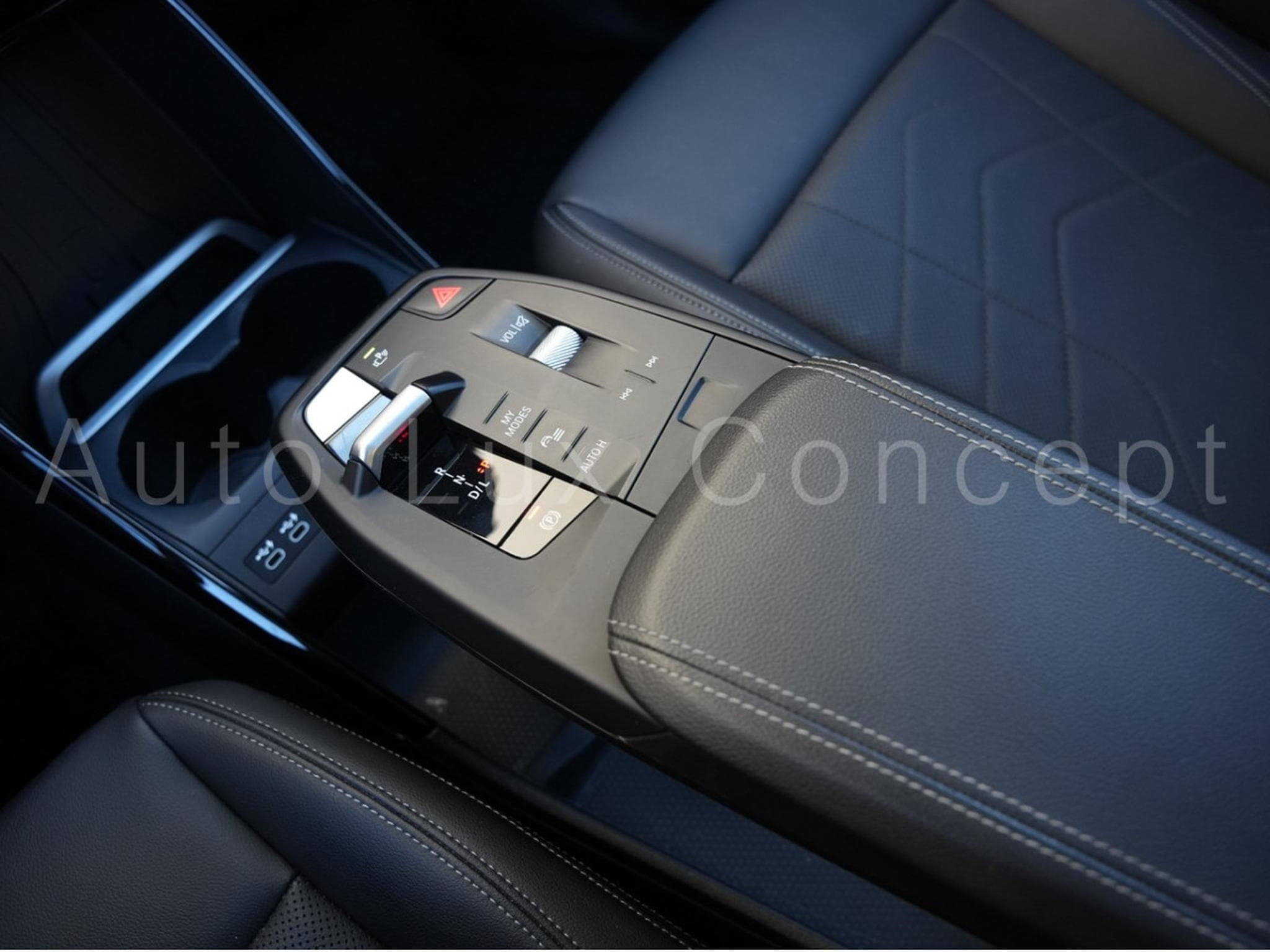 BMW 218 d Pack Premium (2022) - Foto 21