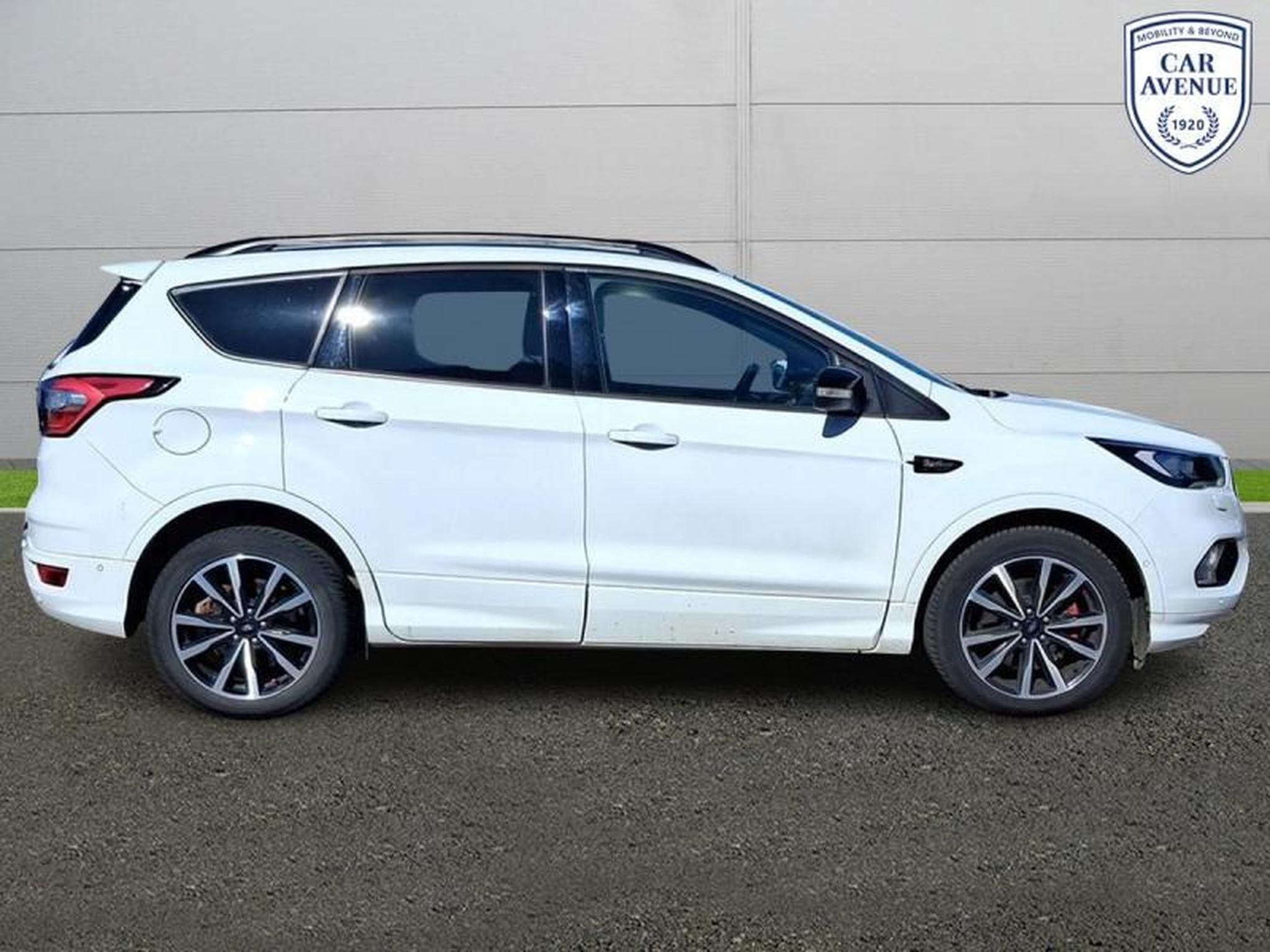 Ford Kuga ST.LINE (2019) - Photo 5