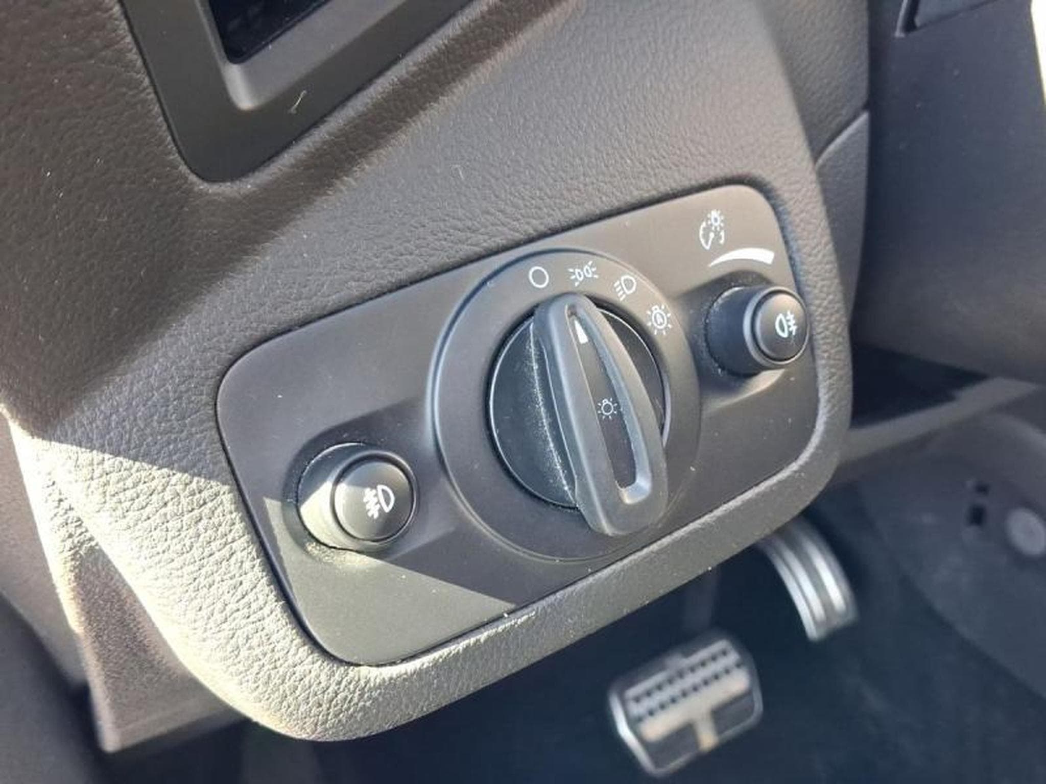 Ford Kuga ST.LINE (2019) - Photo 20