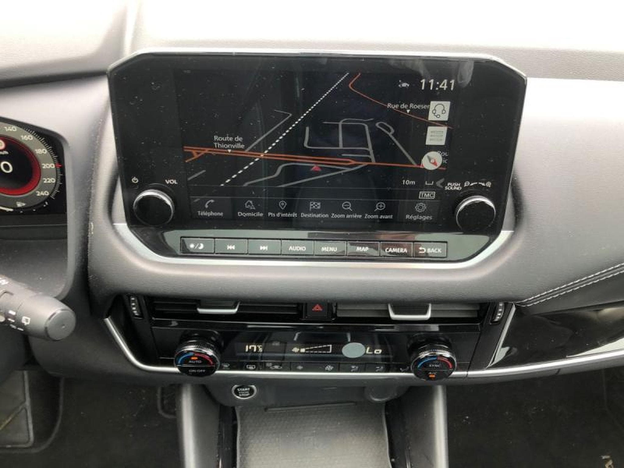 Nissan Qashqai NCONNECTA + AFFICHACHE TETE HAUTE (2021) - Photo 10
