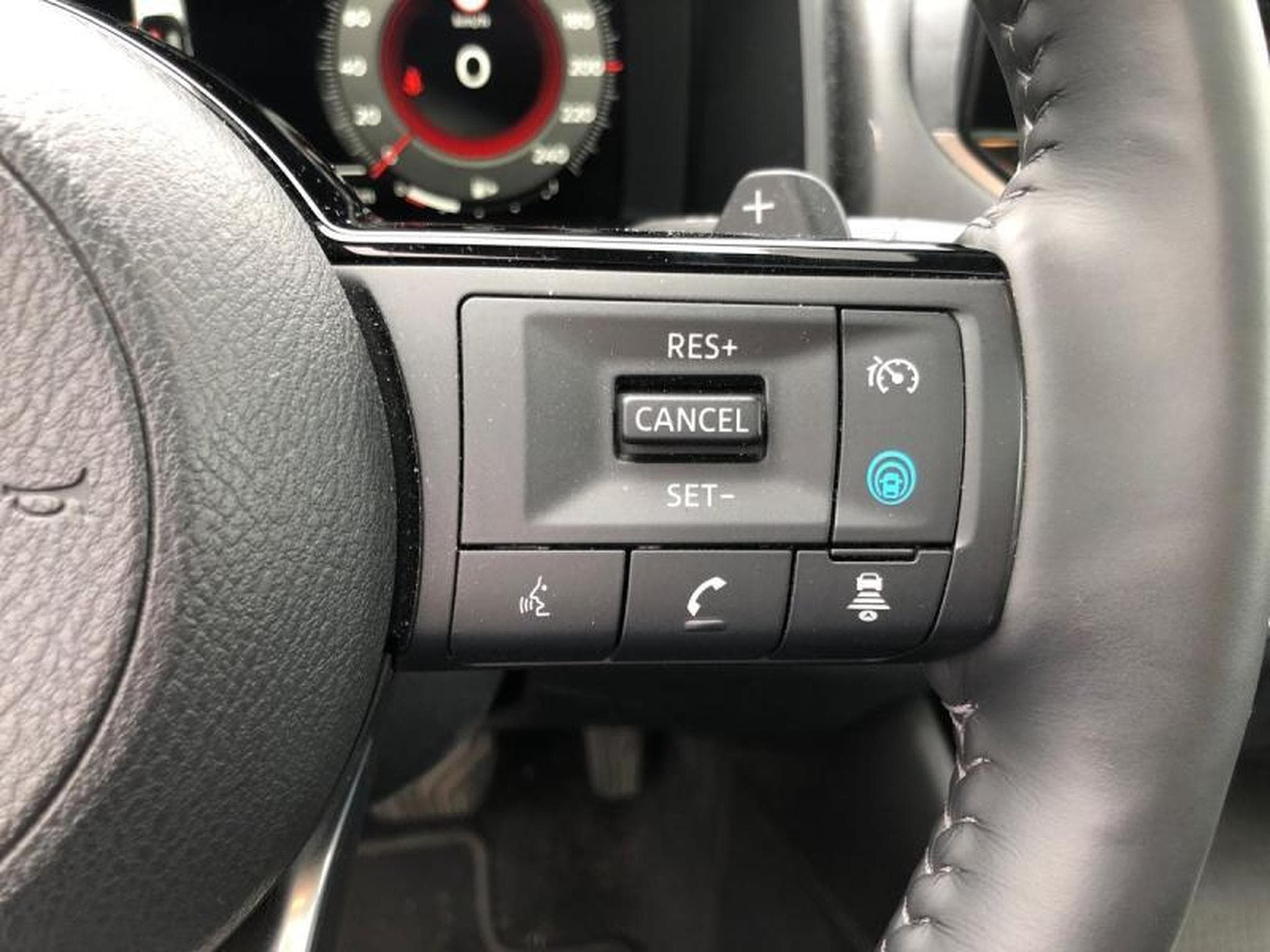 Nissan Qashqai NCONNECTA + AFFICHACHE TETE HAUTE (2021) - Photo 15