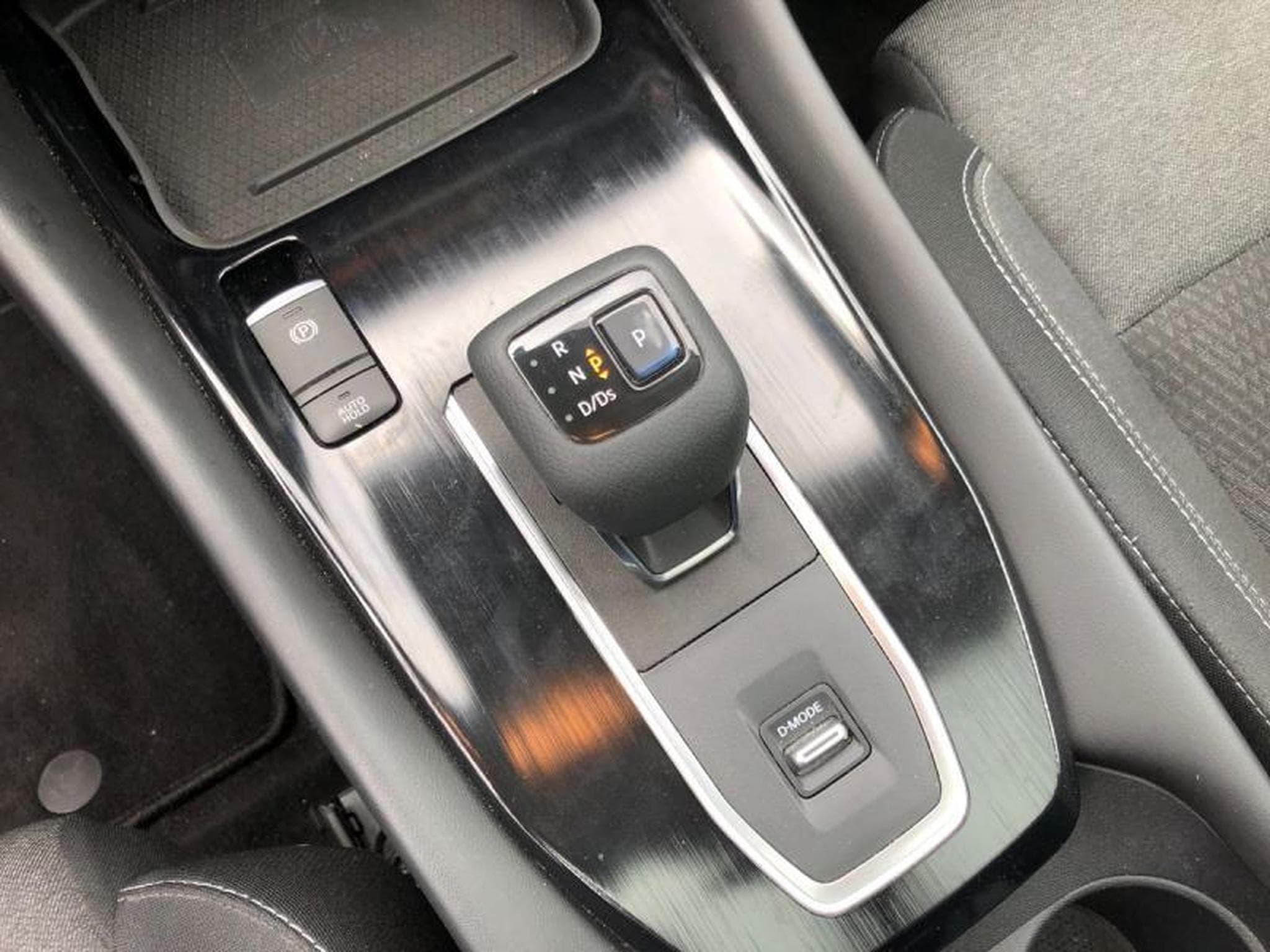 Nissan Qashqai NCONNECTA + AFFICHACHE TETE HAUTE (2021) - Photo 18