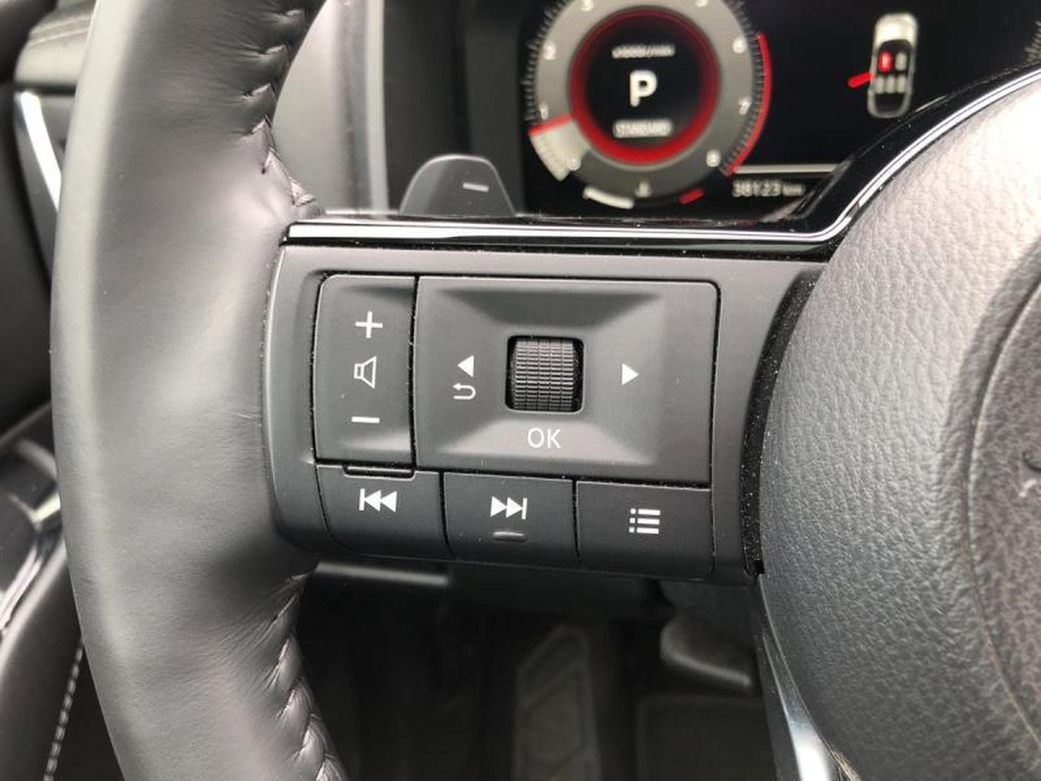 Nissan Qashqai NCONNECTA + AFFICHACHE TETE HAUTE (2021) - Photo 21