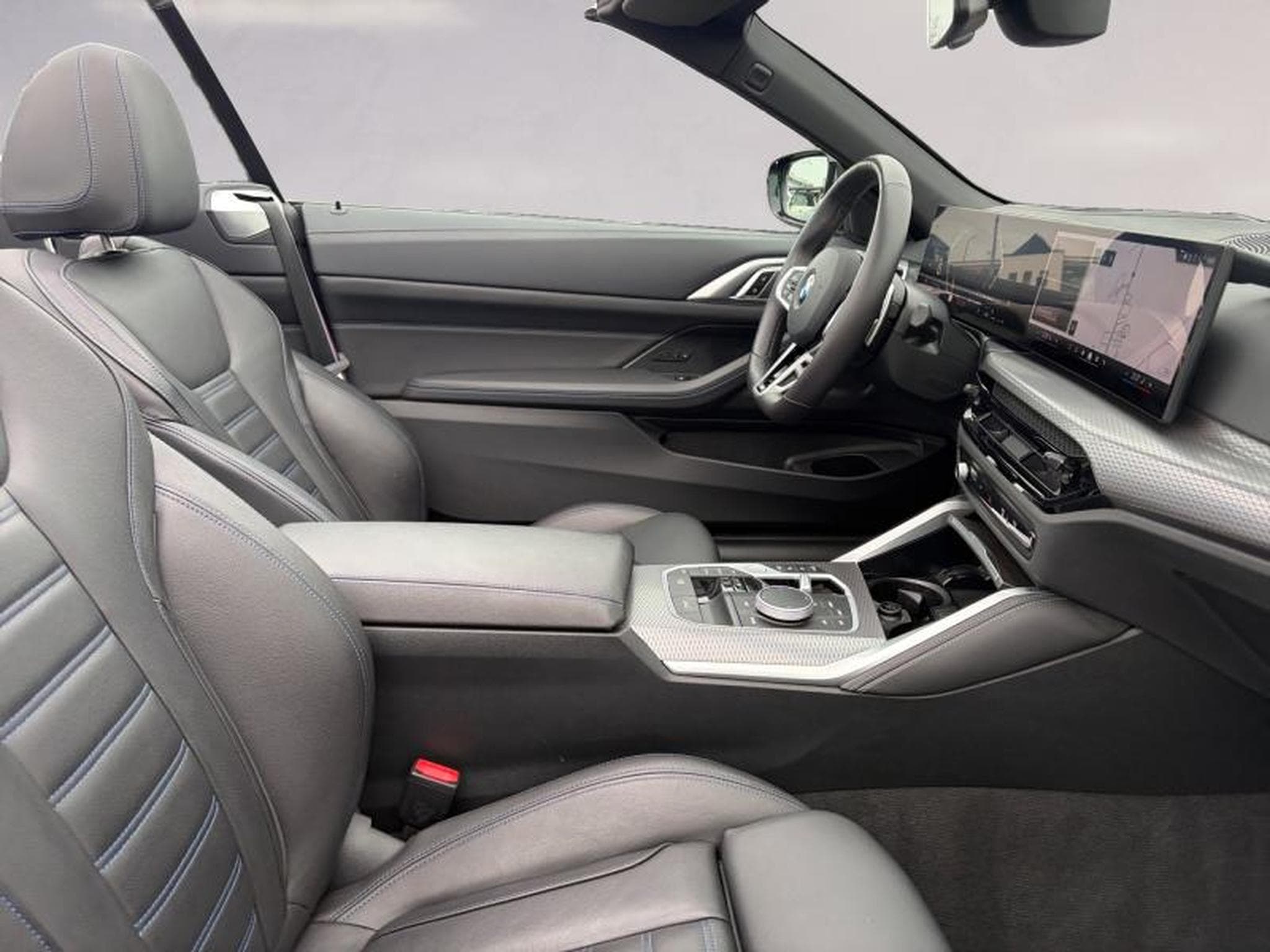 BMW 420 420i Cabrio Kit M Sport (2025) - Foto 11