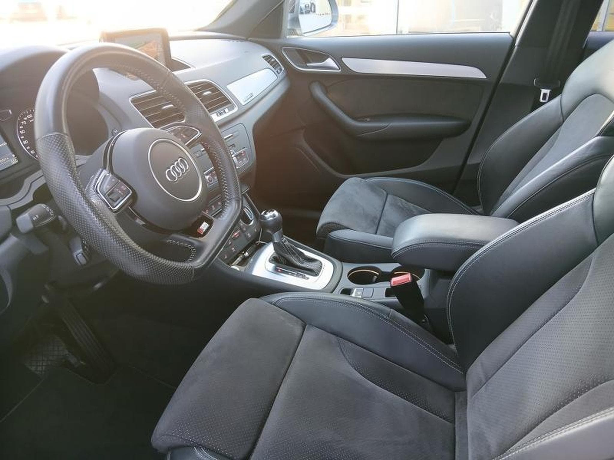 Audi Q3 Sport 2.0 TFSI quattro s-tronic (2018) - Foto 9