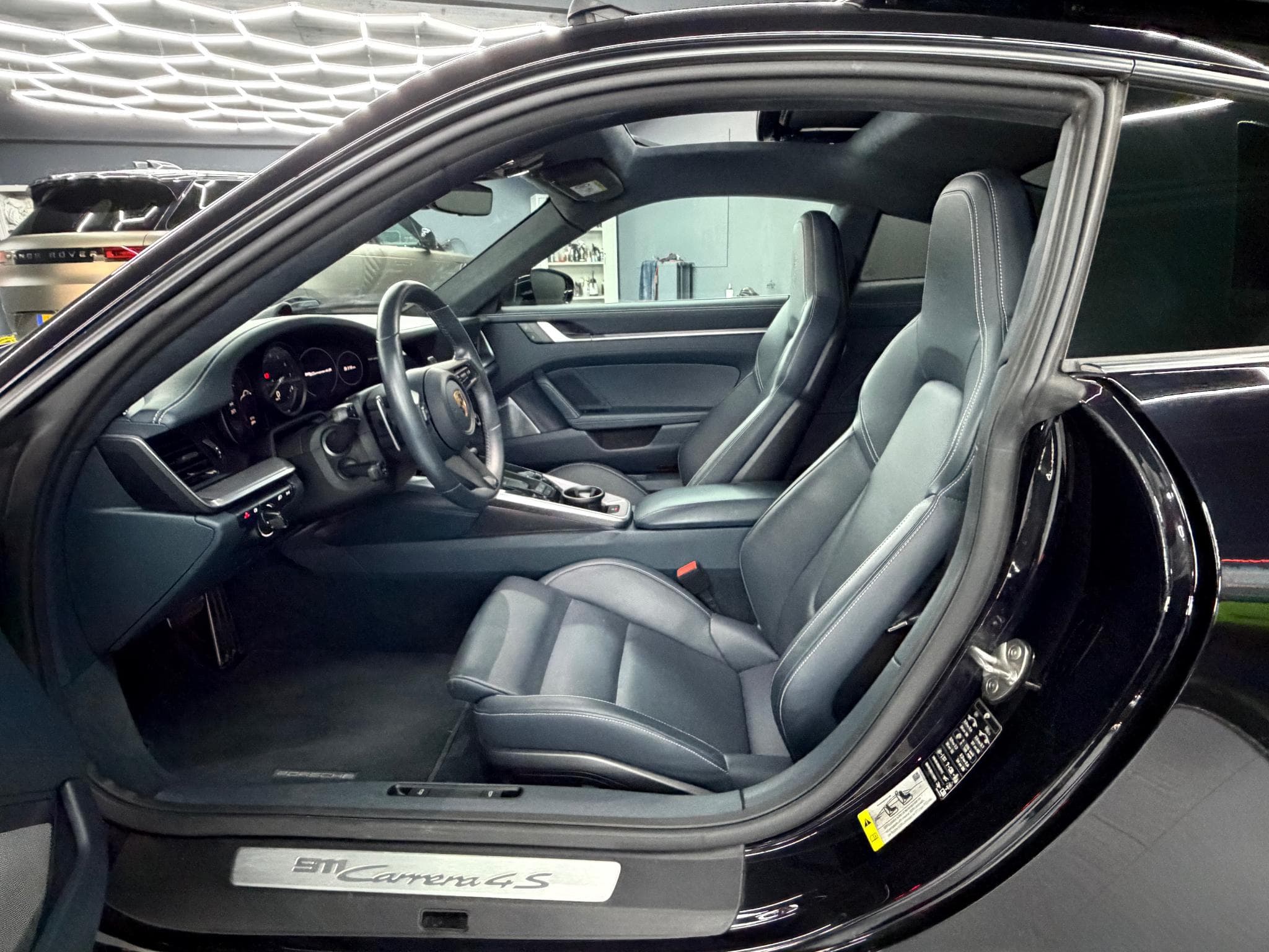 Porsche 911 Carrera 4S Burmester Pano 360° ACC Pano (2022) - Photo 9