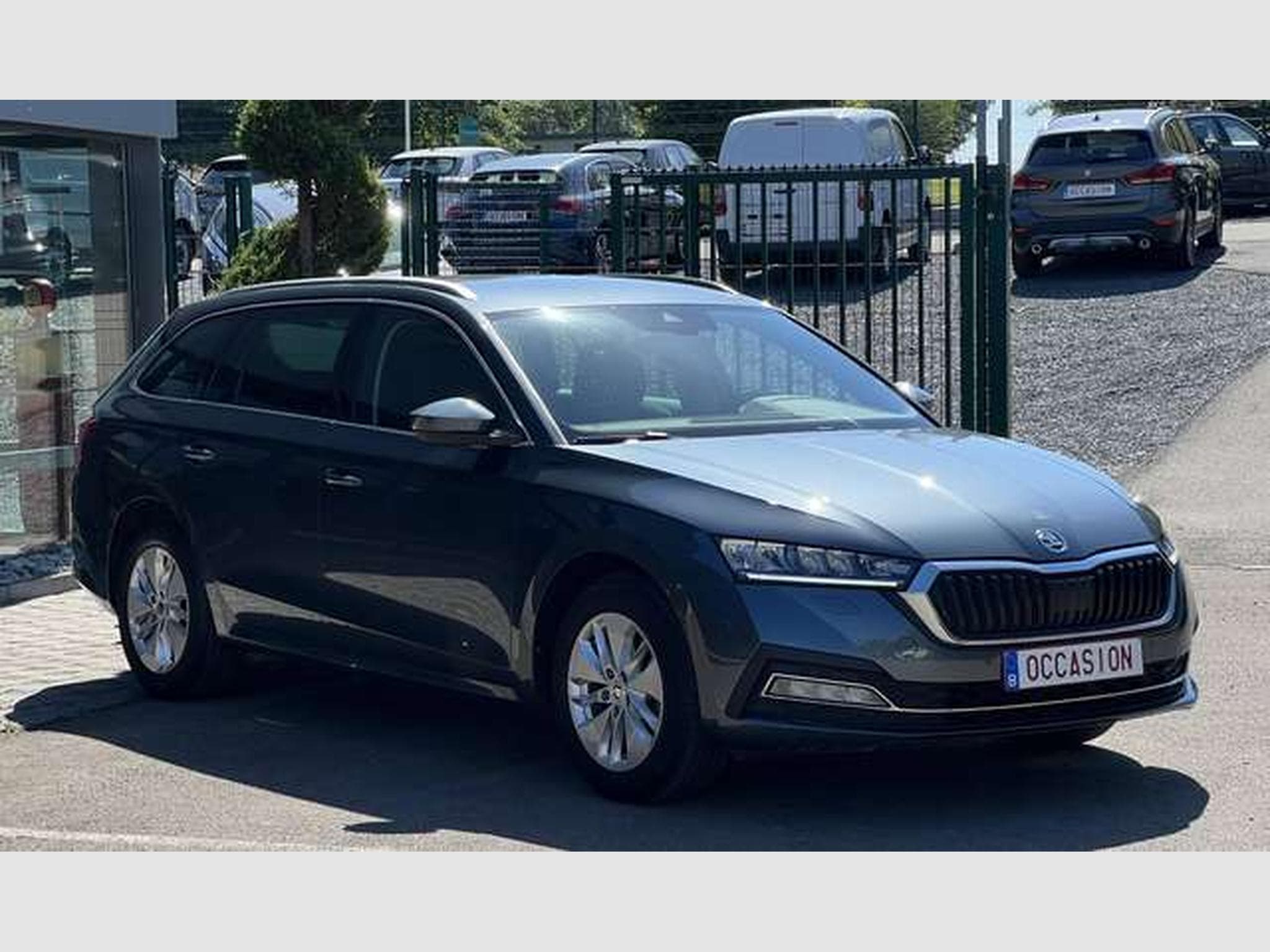 Skoda Octavia 2.0 TDi AMBITION DSG 7 (2021) - Photo 3