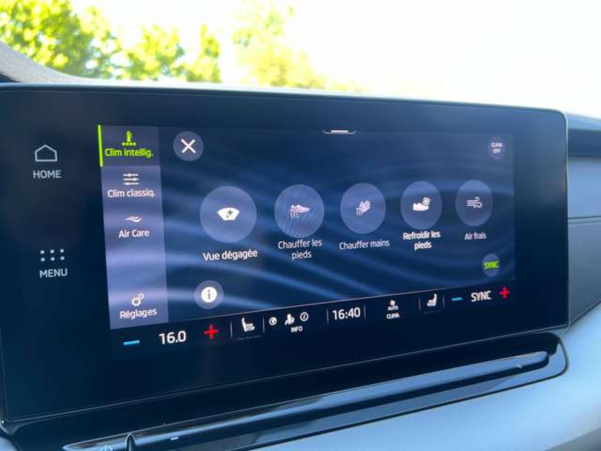 Skoda Octavia 2.0 TDi AMBITION DSG 7 (2021) - Photo 13