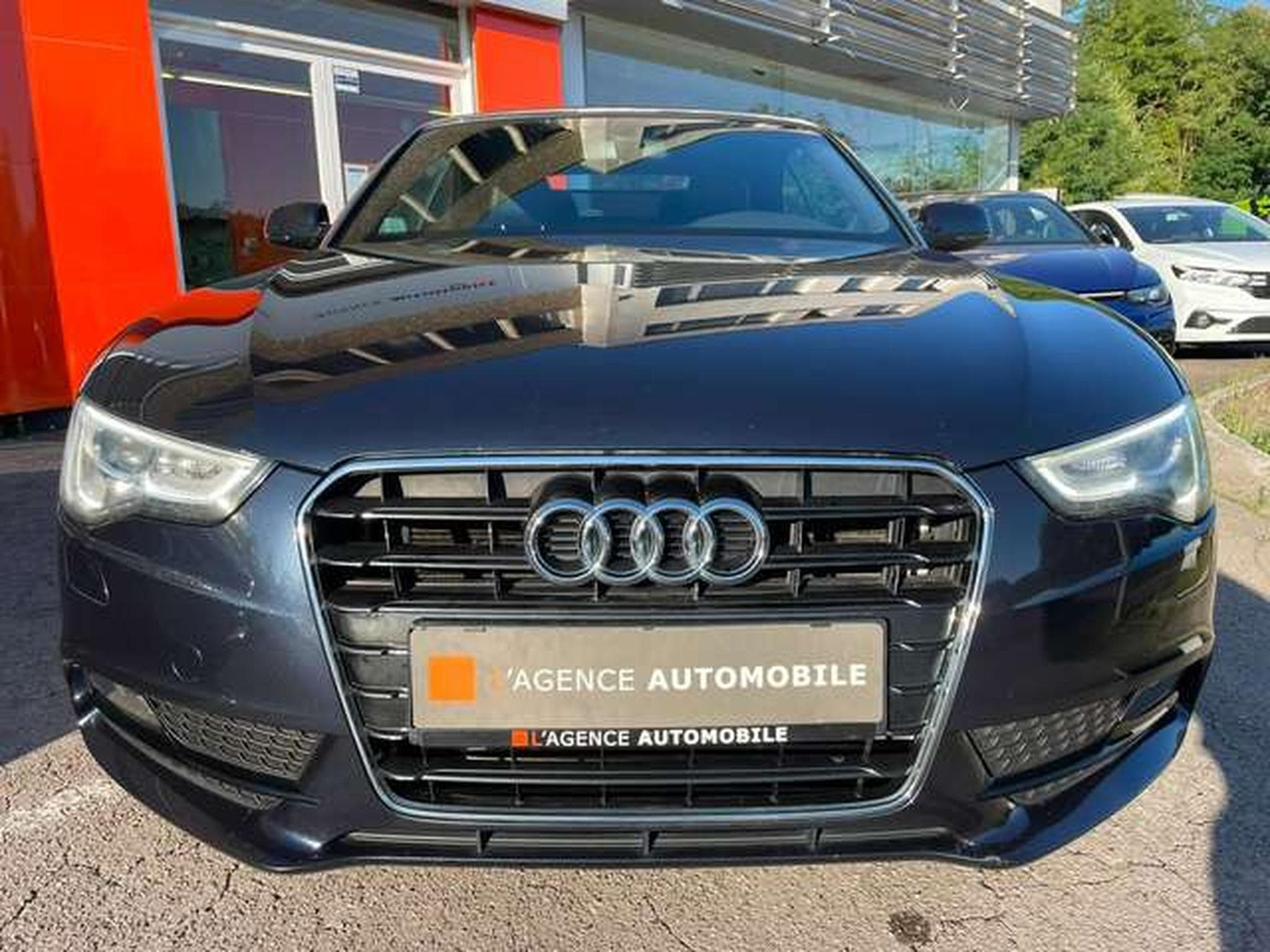 Audi A5 A5 Cabrio 1.8 TFSI - FULL SERVICES (2012) - Photo 5