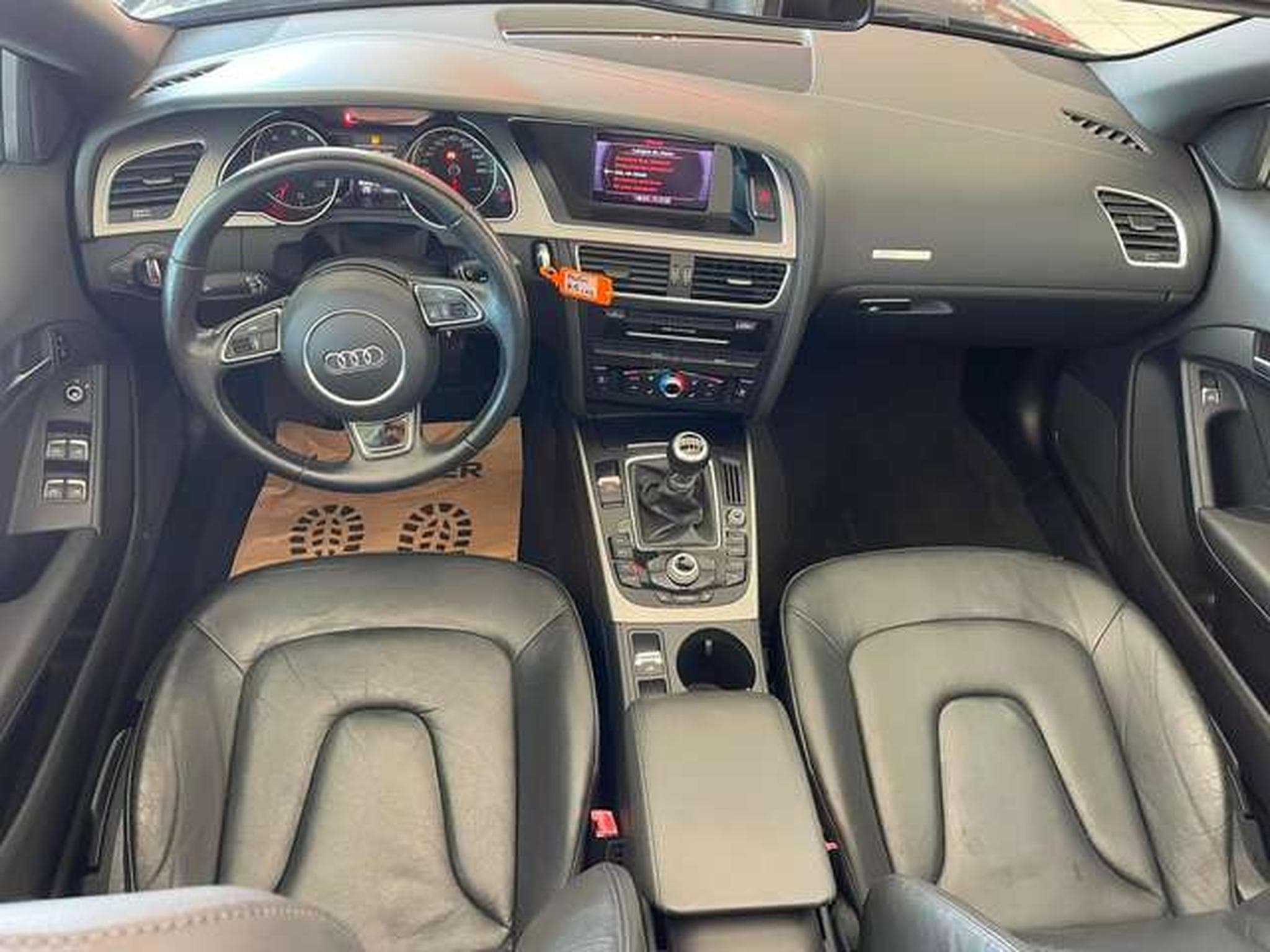 Audi A5 A5 Cabrio 1.8 TFSI - FULL SERVICES (2012) - Photo 18