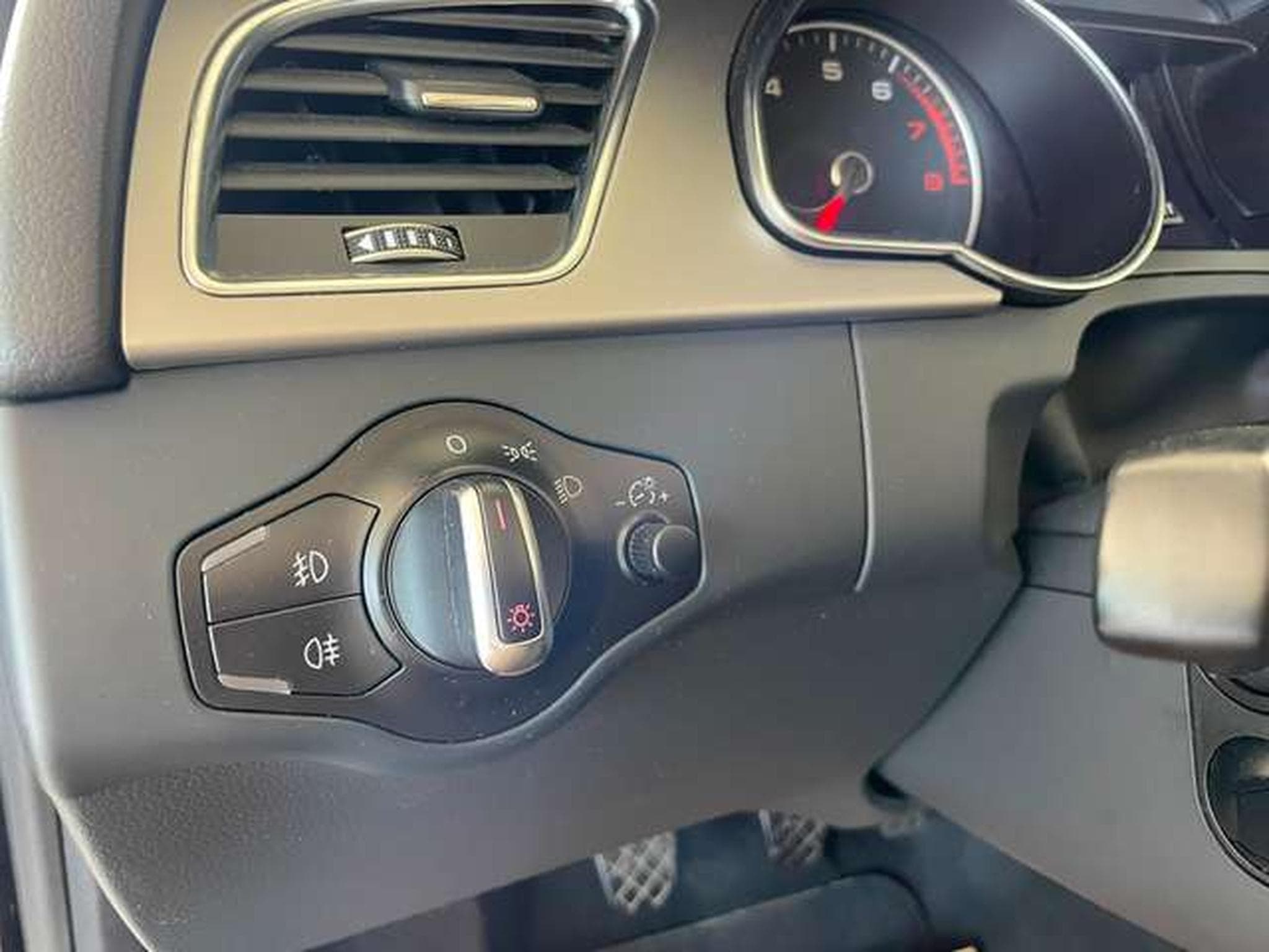 Audi A5 A5 Cabrio 1.8 TFSI - FULL SERVICES (2012) - Photo 16