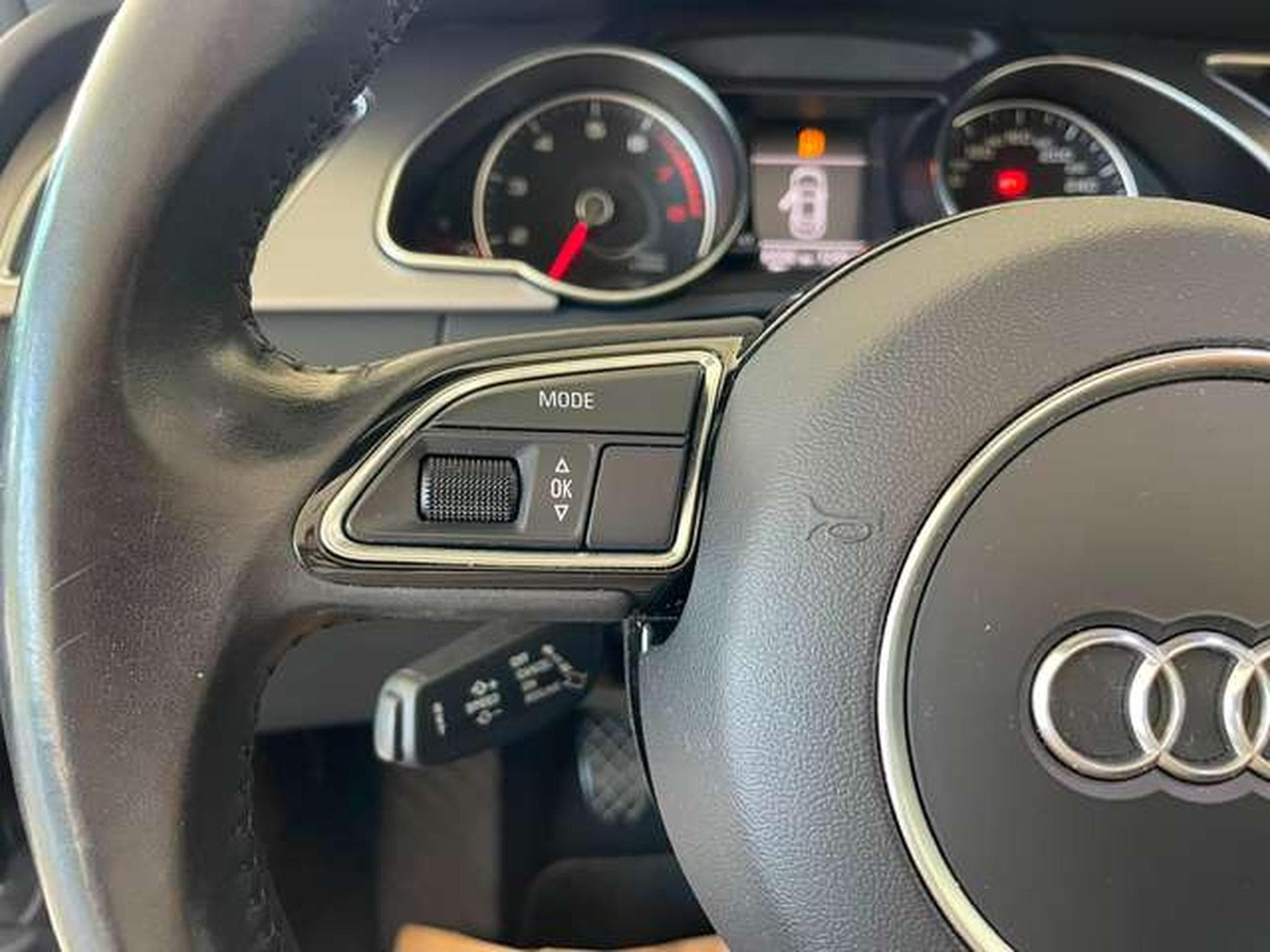 Audi A5 A5 Cabrio 1.8 TFSI - FULL SERVICES (2012) - Photo 20