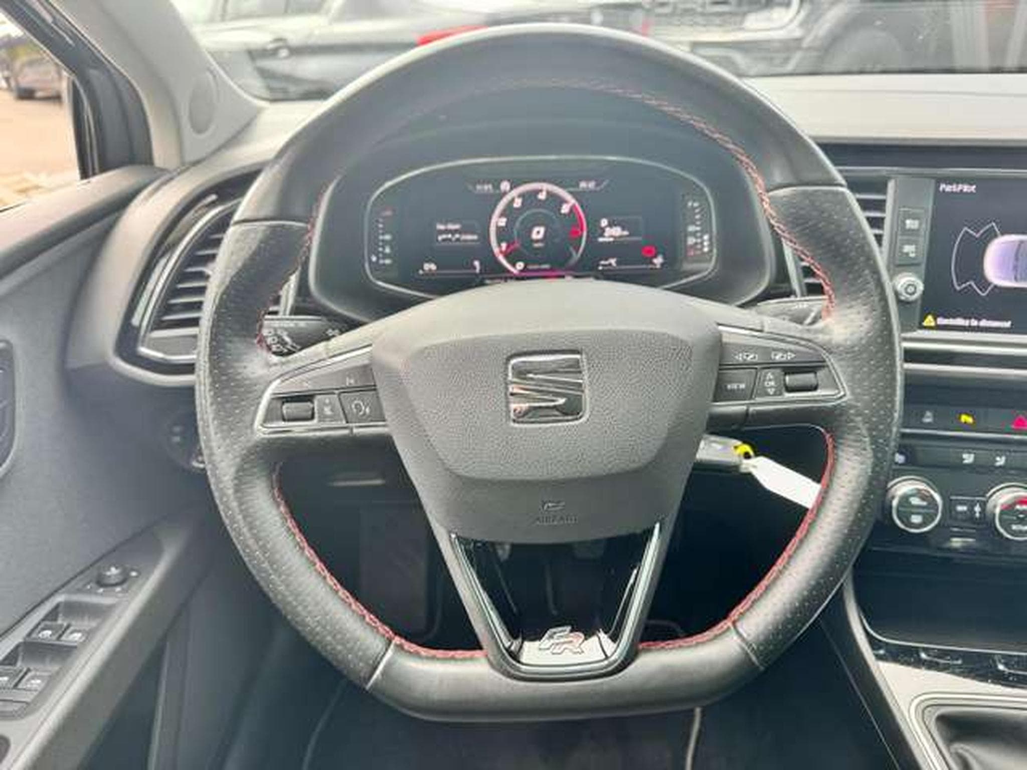 SEAT Leon Leon 2.0 TDI DPF FR TDI 150CH vente privée. (2019) - Foto 10