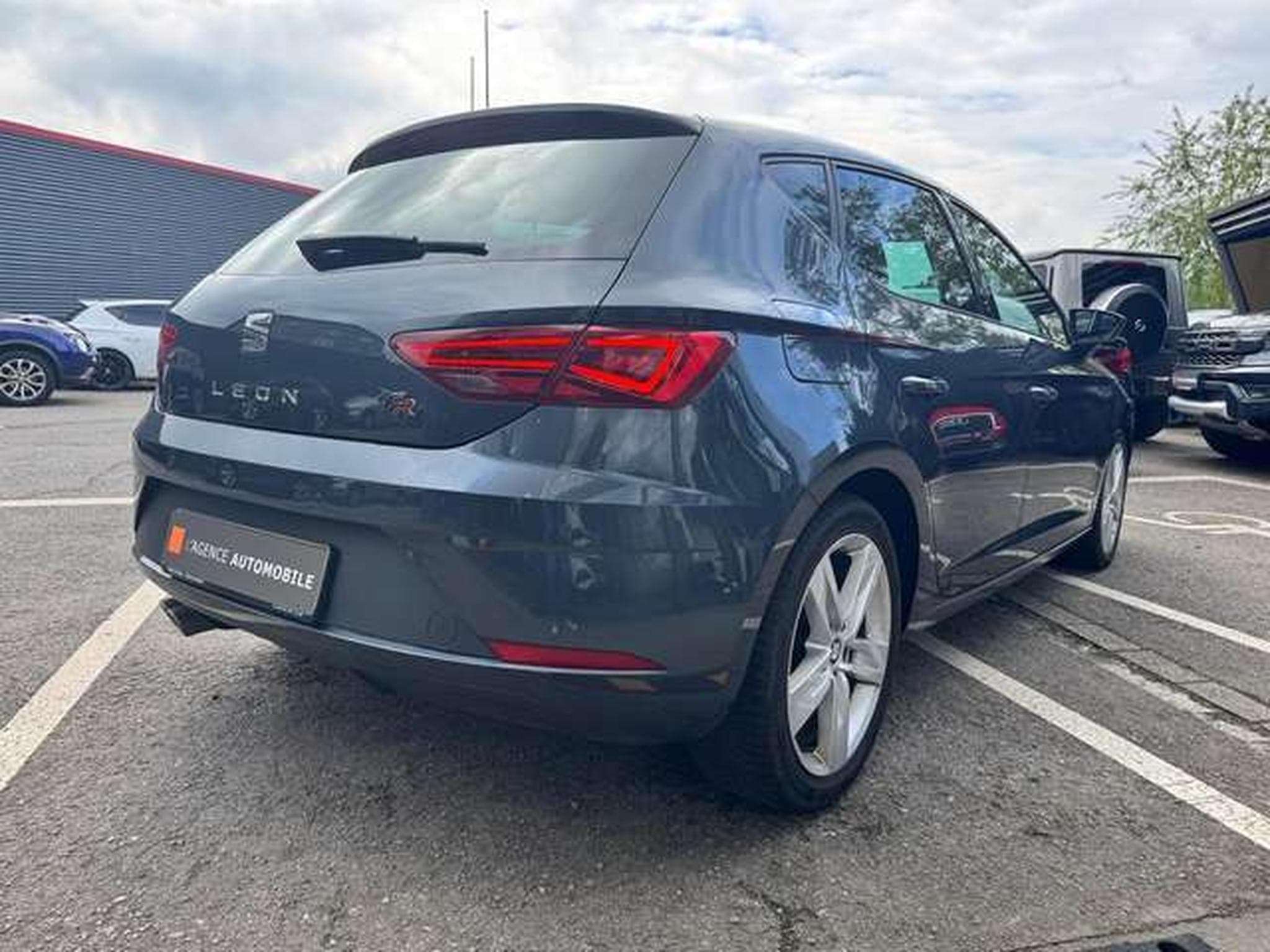 SEAT Leon Leon 2.0 TDI DPF FR TDI 150CH vente privée. (2019) - Foto 6