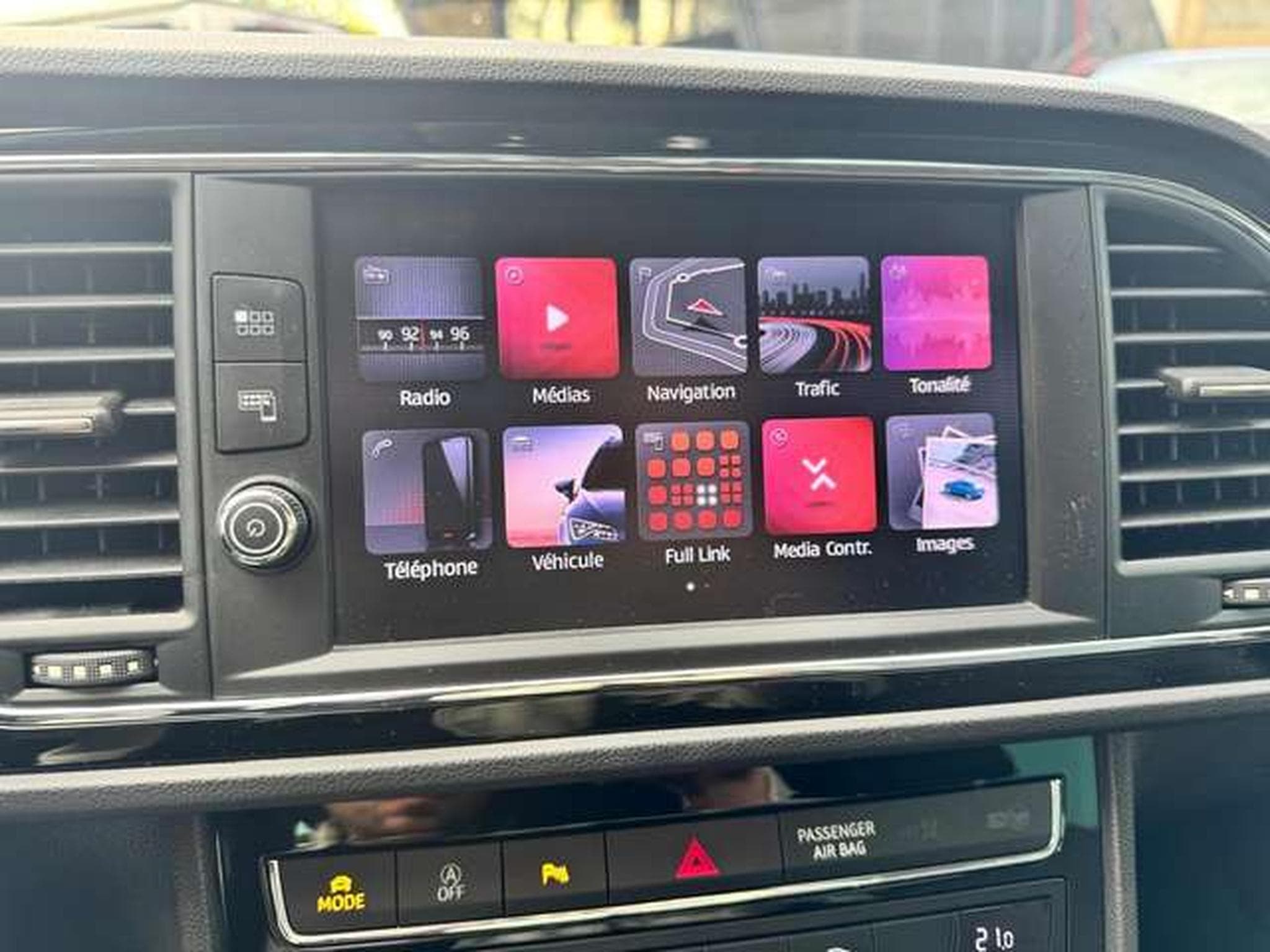 SEAT Leon Leon 2.0 TDI DPF FR TDI 150CH vente privée. (2019) - Foto 13