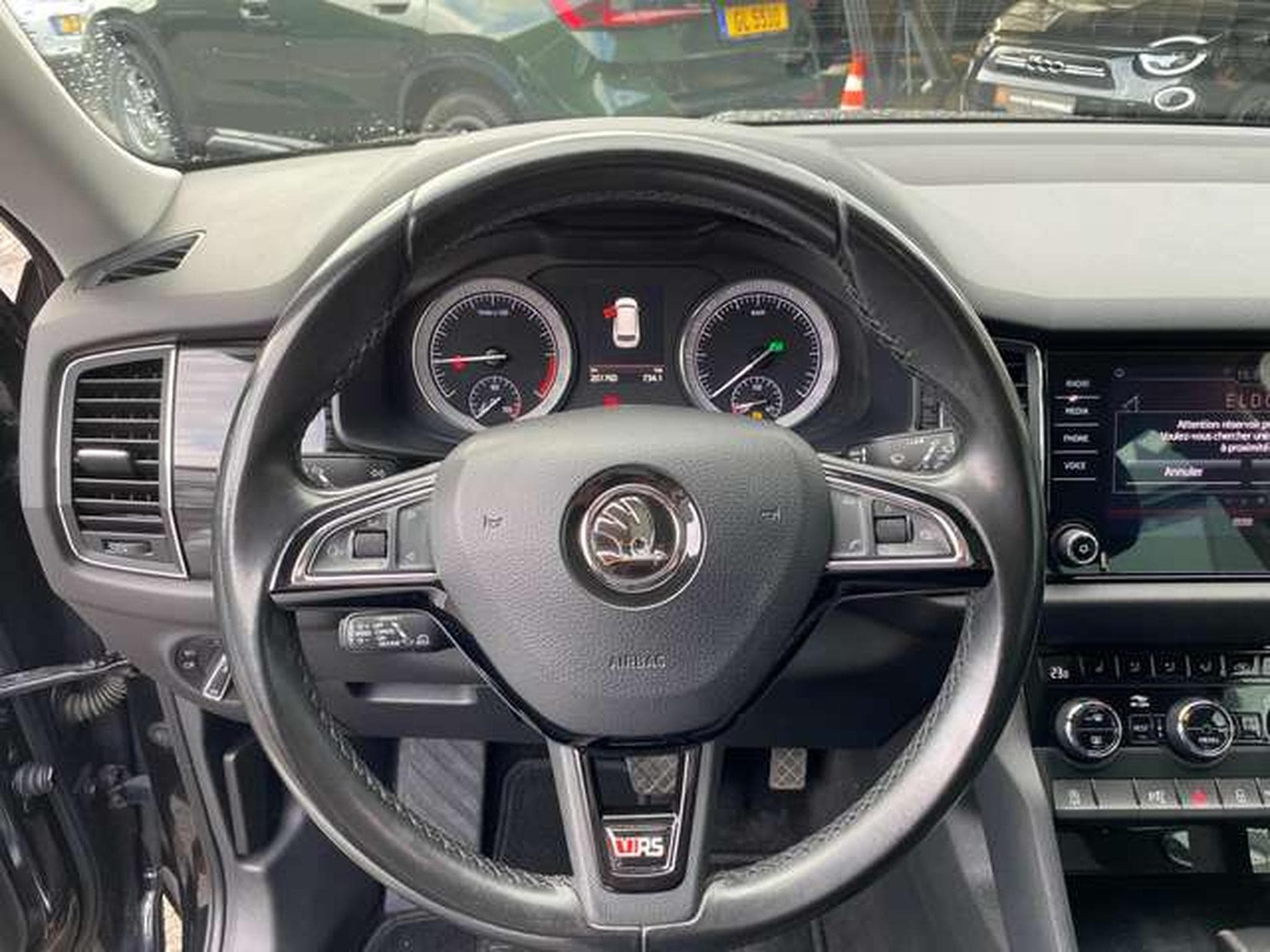 Skoda Kodiaq 2.0 TDI 150ch DSG 7 Places (2018) - Foto 9