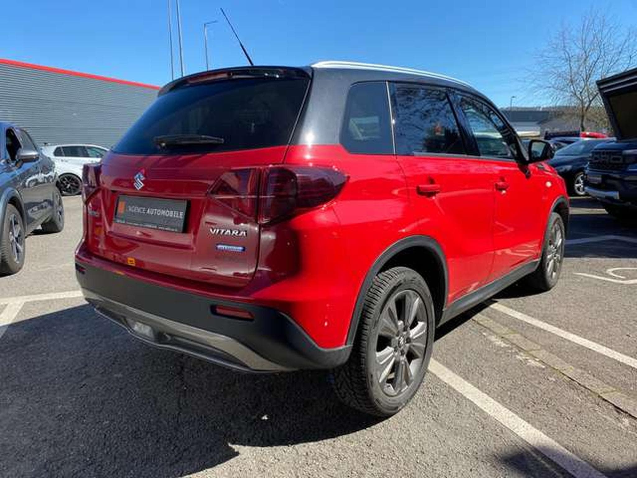 Suzuki Vitara Vitara 1.4 Boosterjet Hybrid Comfort+ "SHINKAI" (2024) - Foto 4