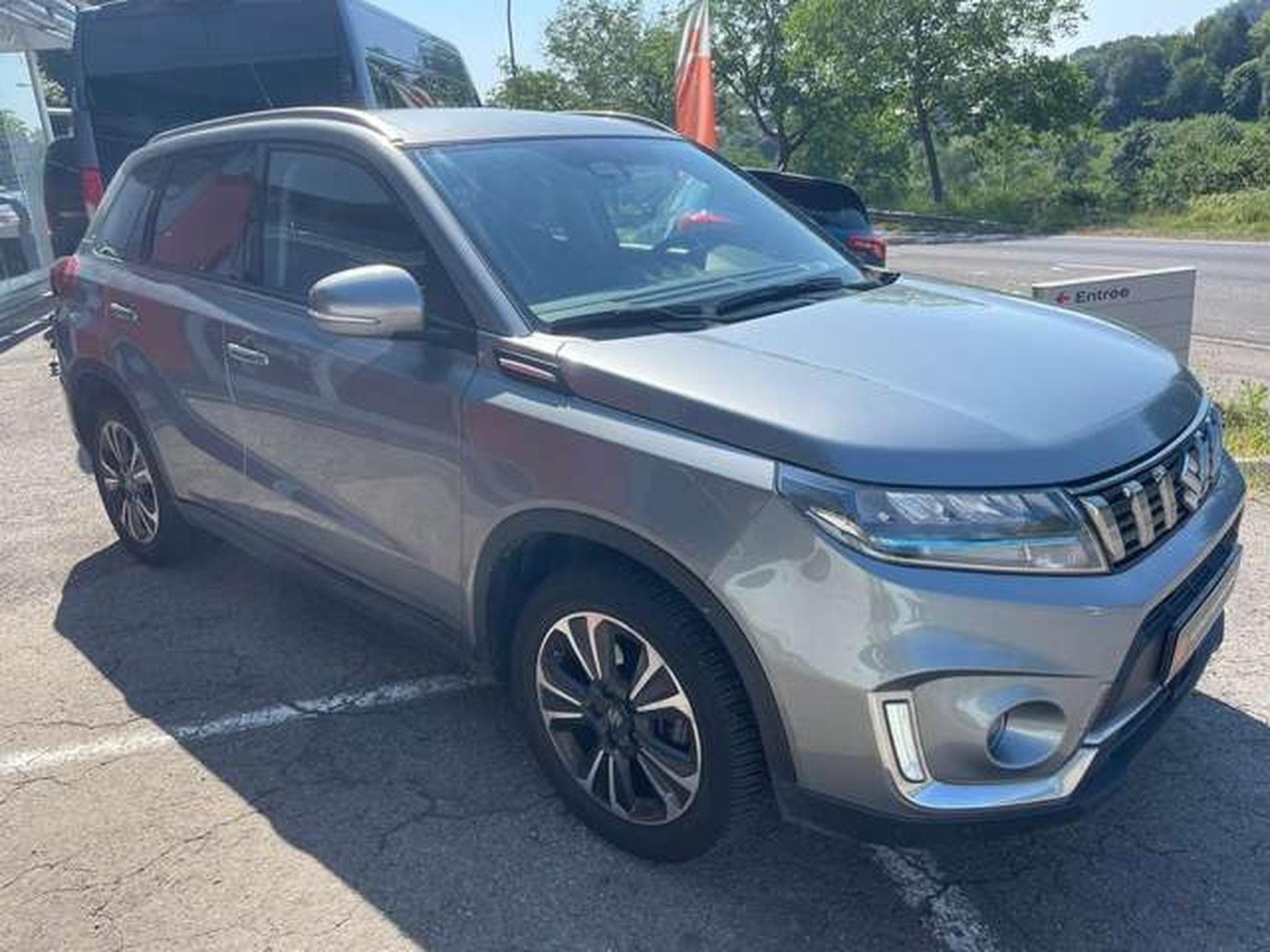 Suzuki Vitara 1.4 4x4 Hybride GARANTIE JUSQU'A 03/2030 (2023) - Photo 4