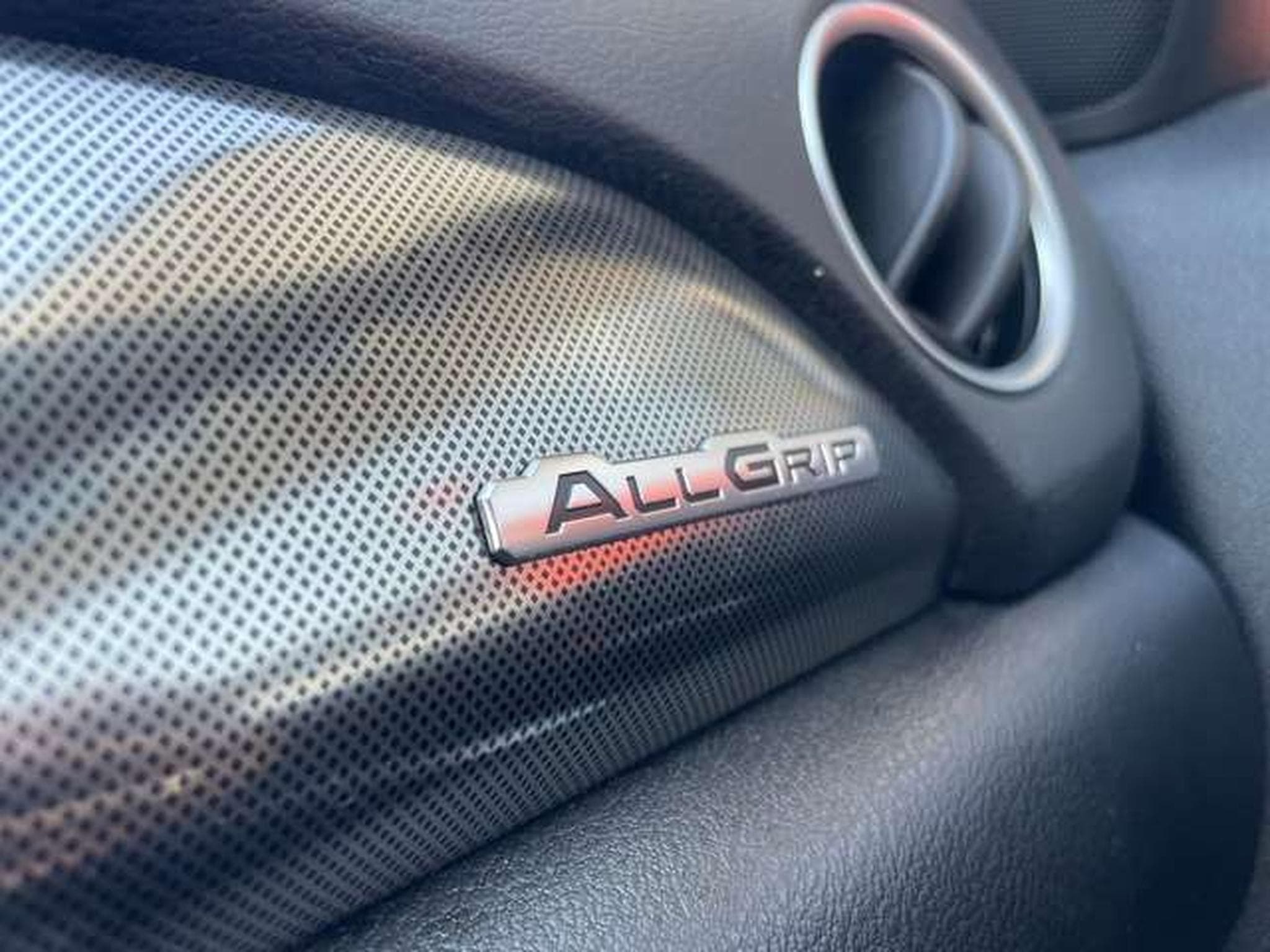 Suzuki Vitara 1.4 4x4 Hybride GARANTIE JUSQU'A 03/2030 (2023) - Photo 24